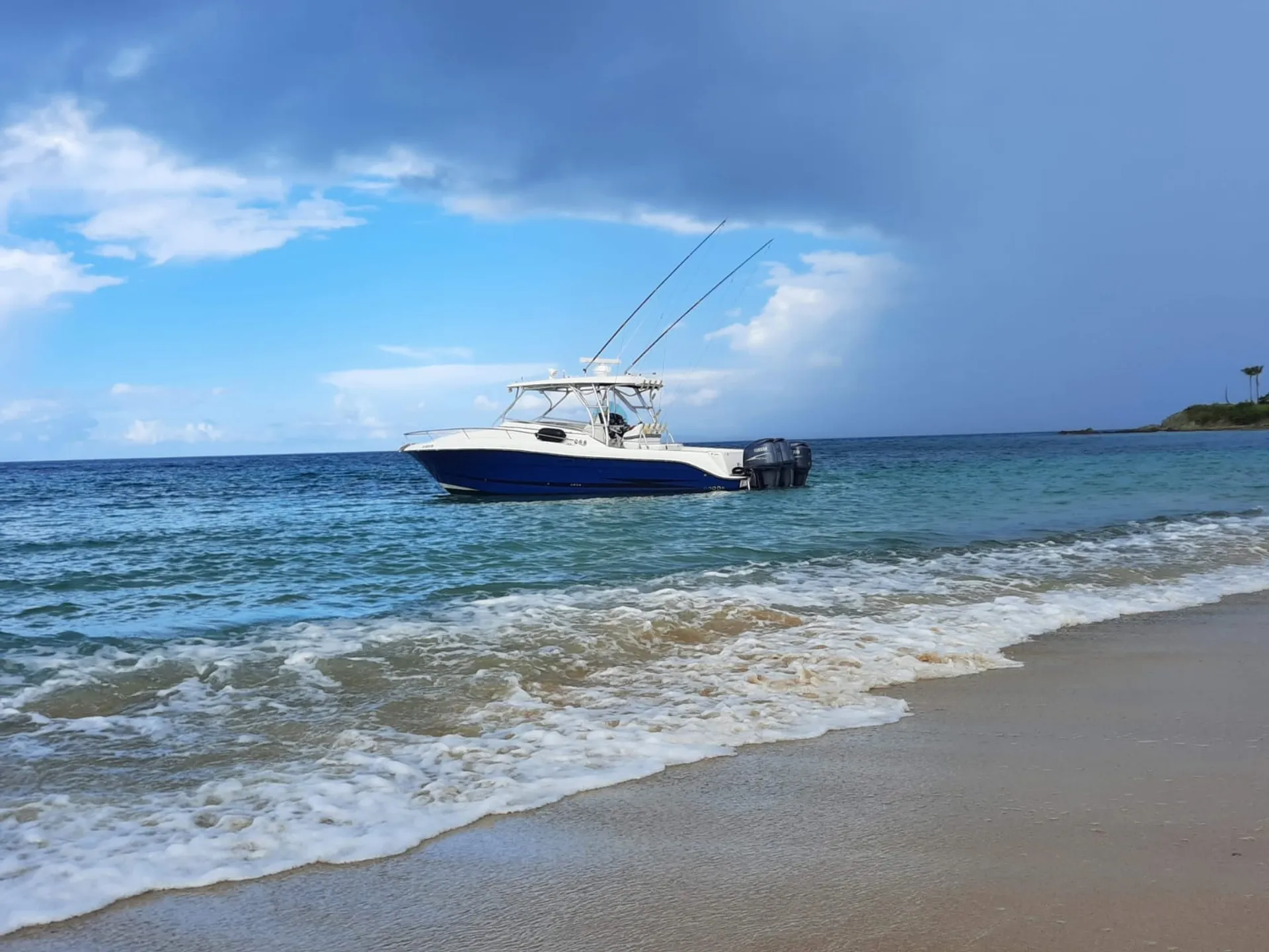 HYDRASPORTS BOATS 3300 VX W/3-F250 TXR in Fajardo, Fajardo — photo 6