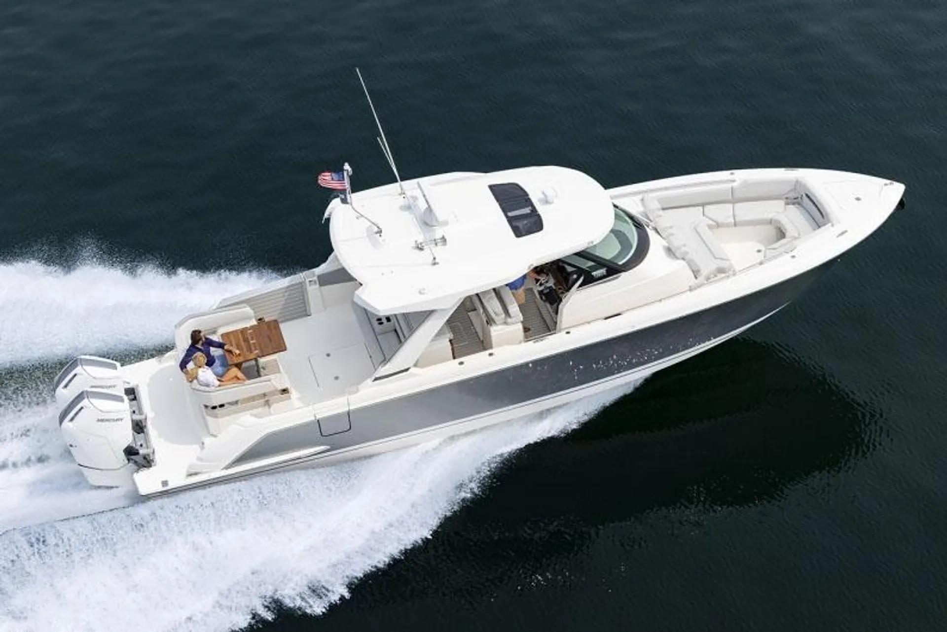 🎇WELCOME OUR BRAND NEW TIARA 43' LS CAPT, CREW, FUEL INCLUDED 🎇