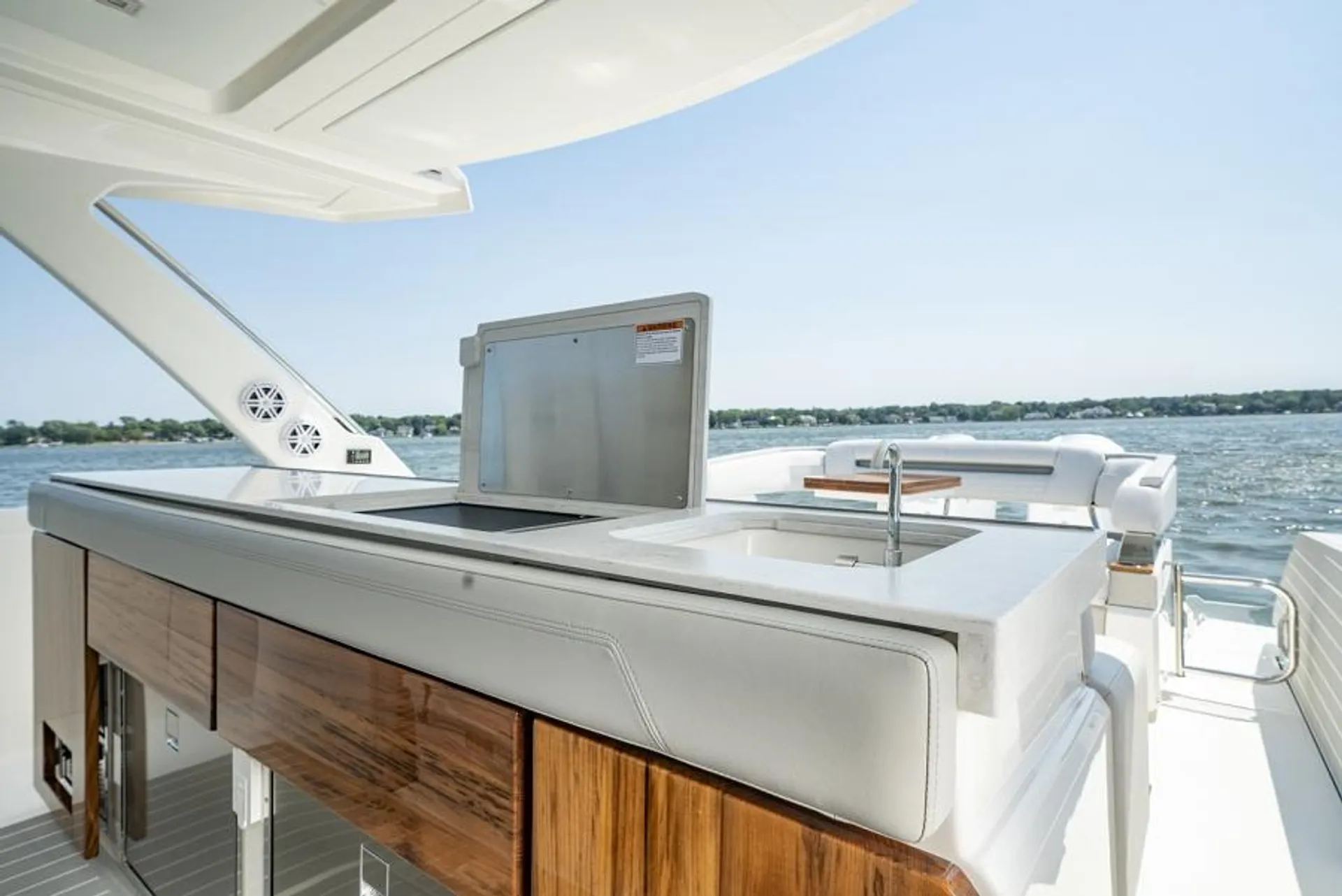 🎇WELCOME OUR BRAND NEW TIARA 43' LS CAPT, CREW, FUEL INCLUDED 🎇