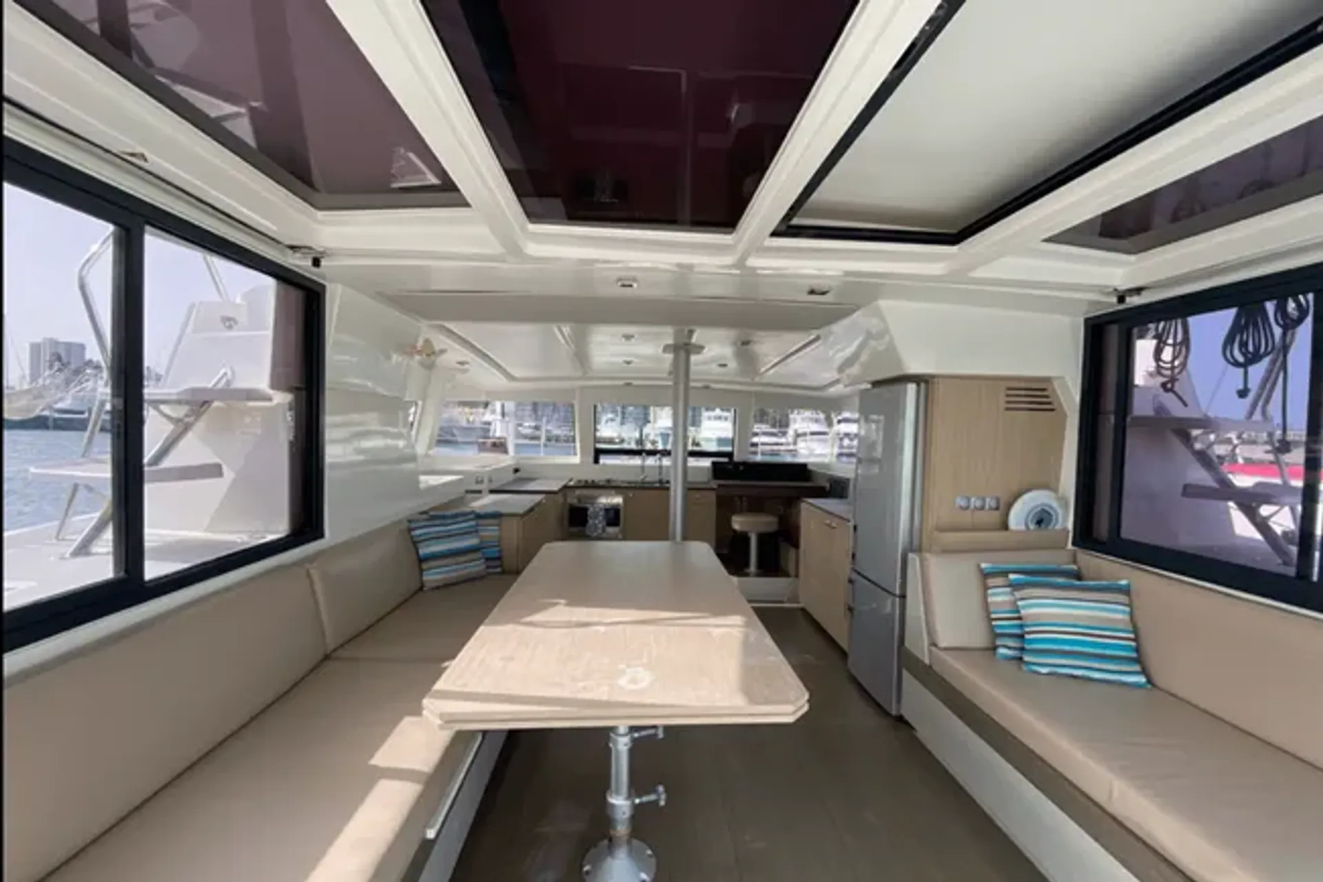 Sailing DeBÍ TiRAR MáS FOToS in Old San Juan