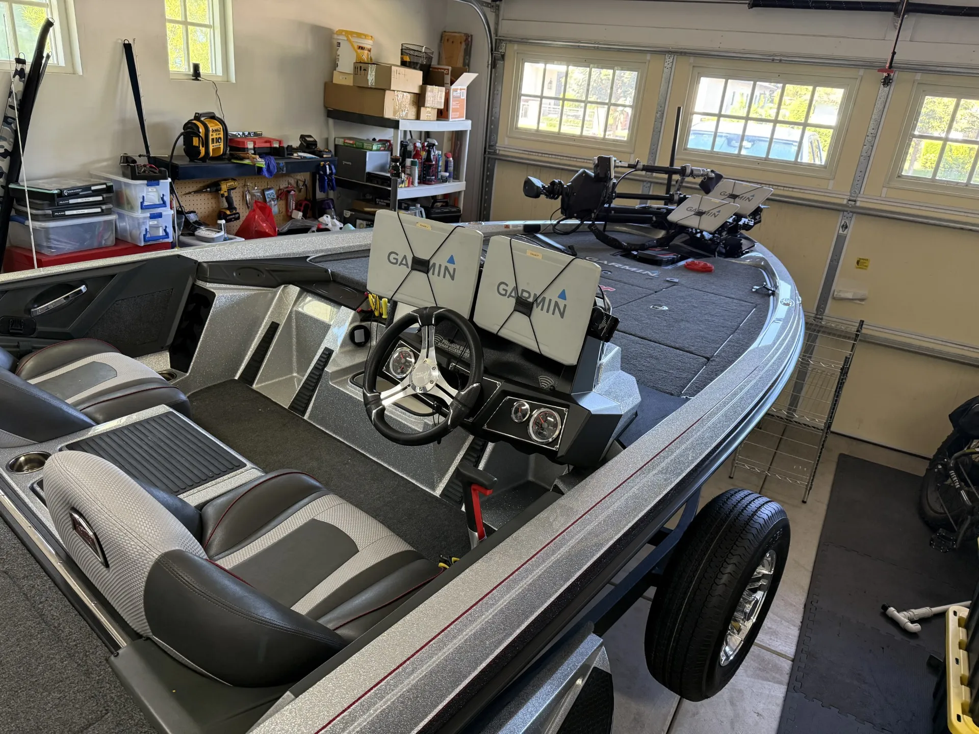 RANGER BOATS (AR) Z518 in Phoenix, AZ — photo 2