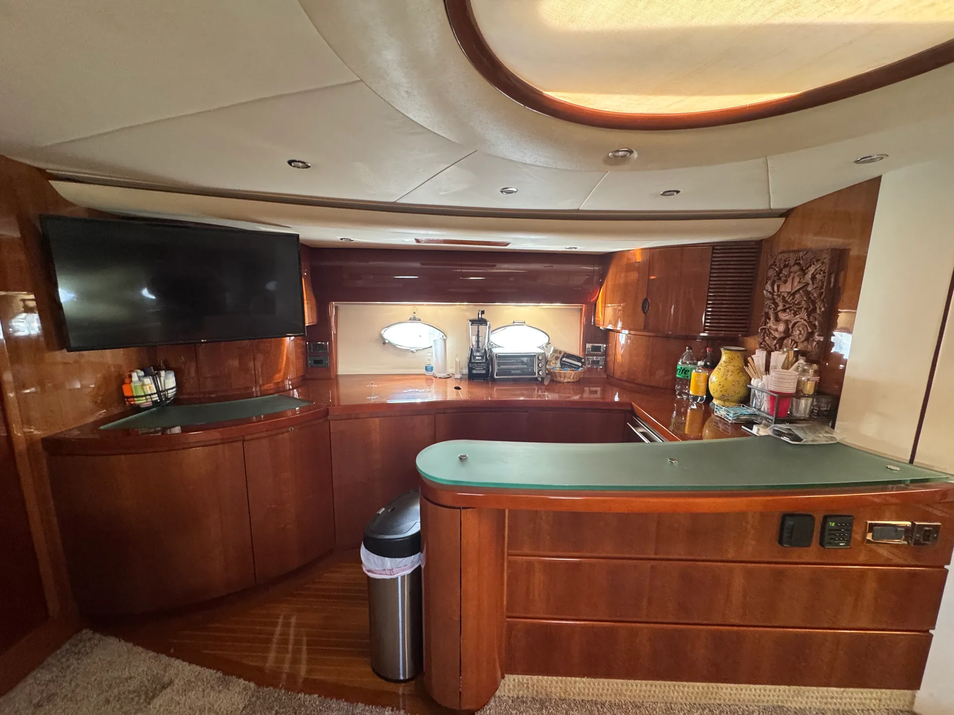 M/Y Sweet Thing 70' V65 Princess in North Miami, FL! * 13 PPL *