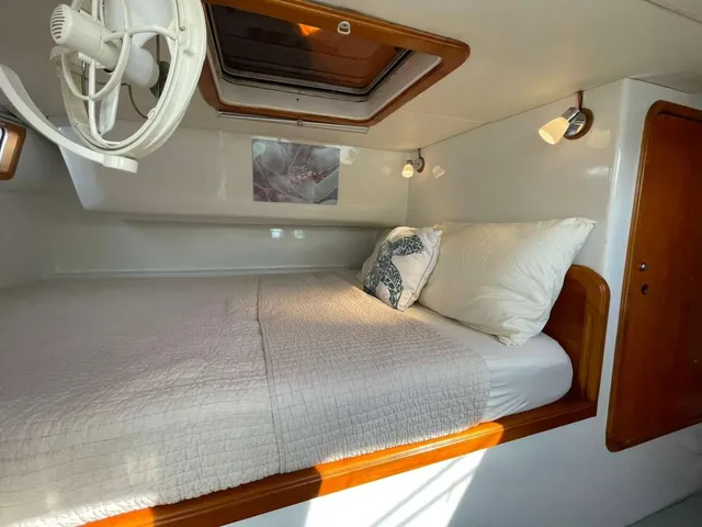 Rent a Alex Simonis catamaran in Cruz Bay, St John near me