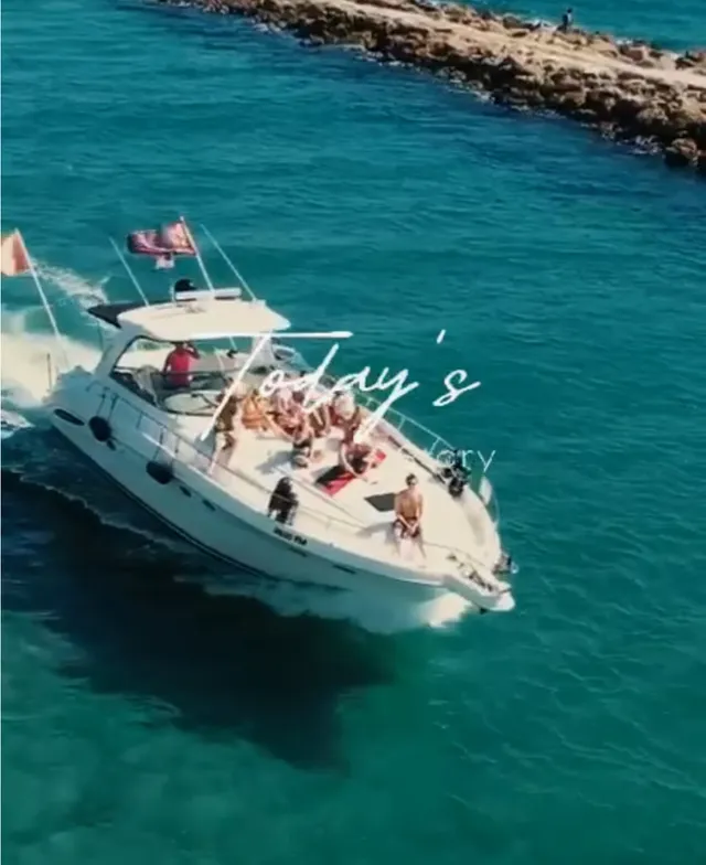 Rent a SEA RAY BOATS cruiser in Boca Raton, FL near me