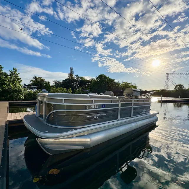 Rent a SUN TRACKER pontoon in Dania Beach, FL near me