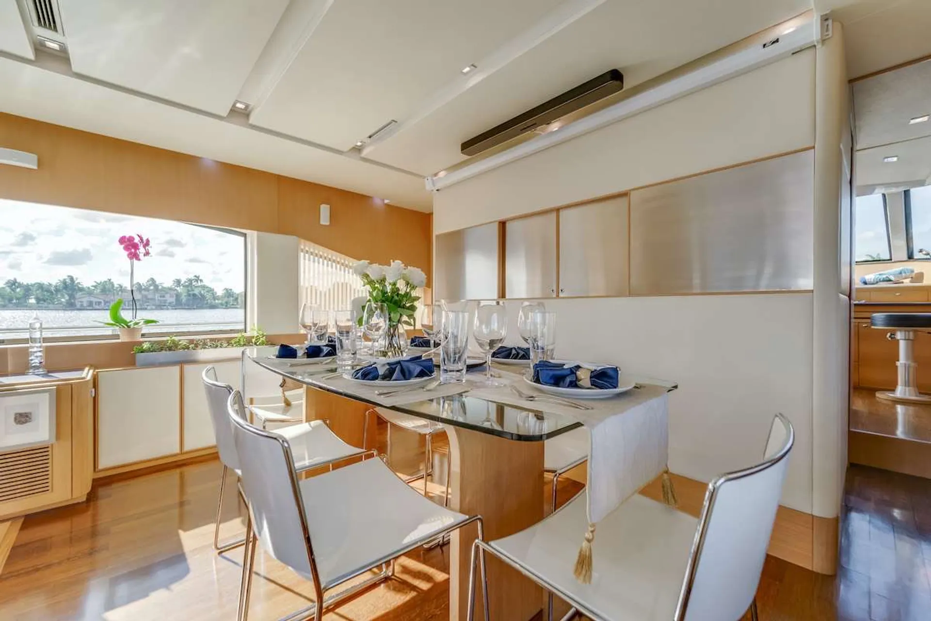 Astondoa 55 open  in Nassau, New Providence — photo 7