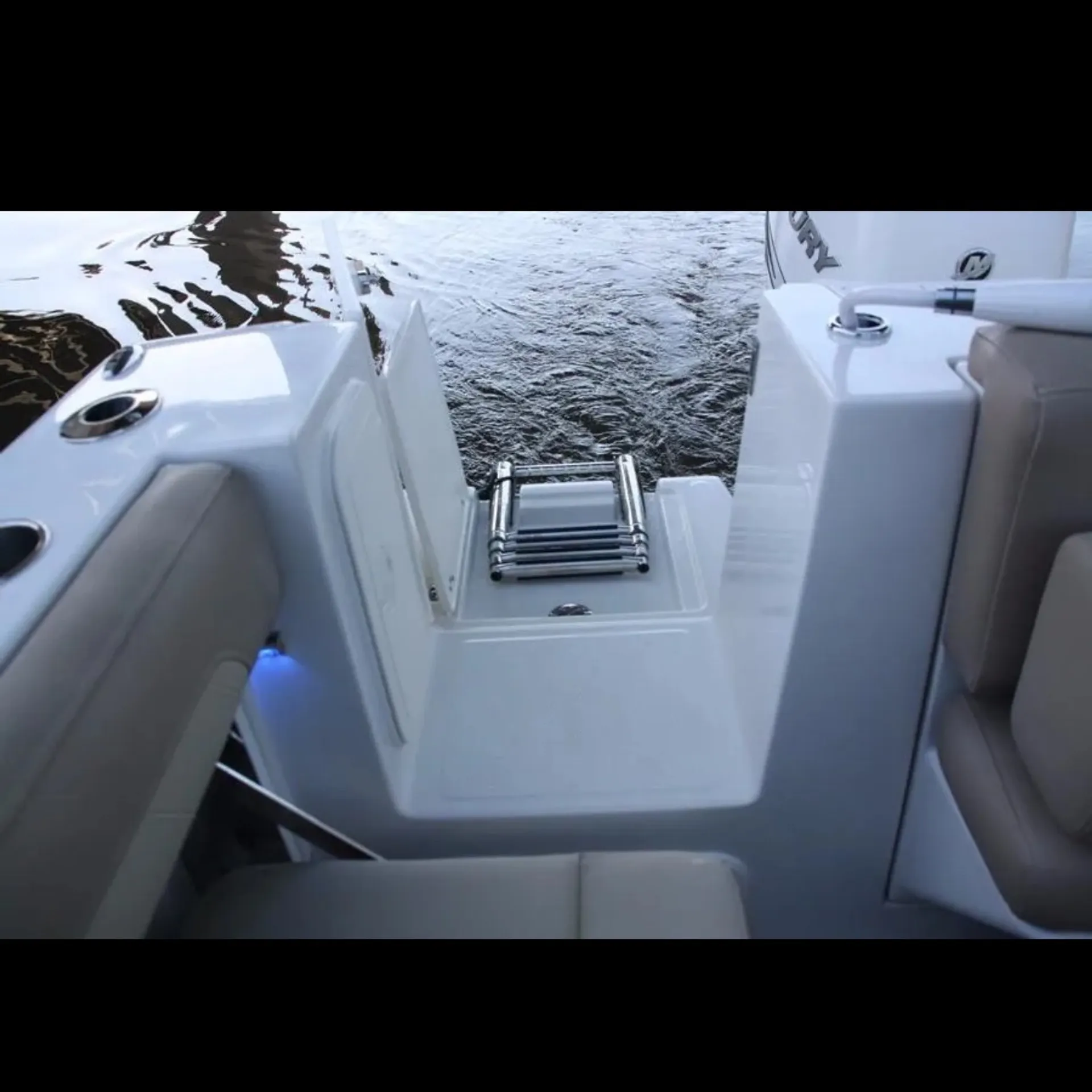 SAILFISH BOATS BY SEMINOLE SF245 DC in Fort Lauderdale, FL — photo 9