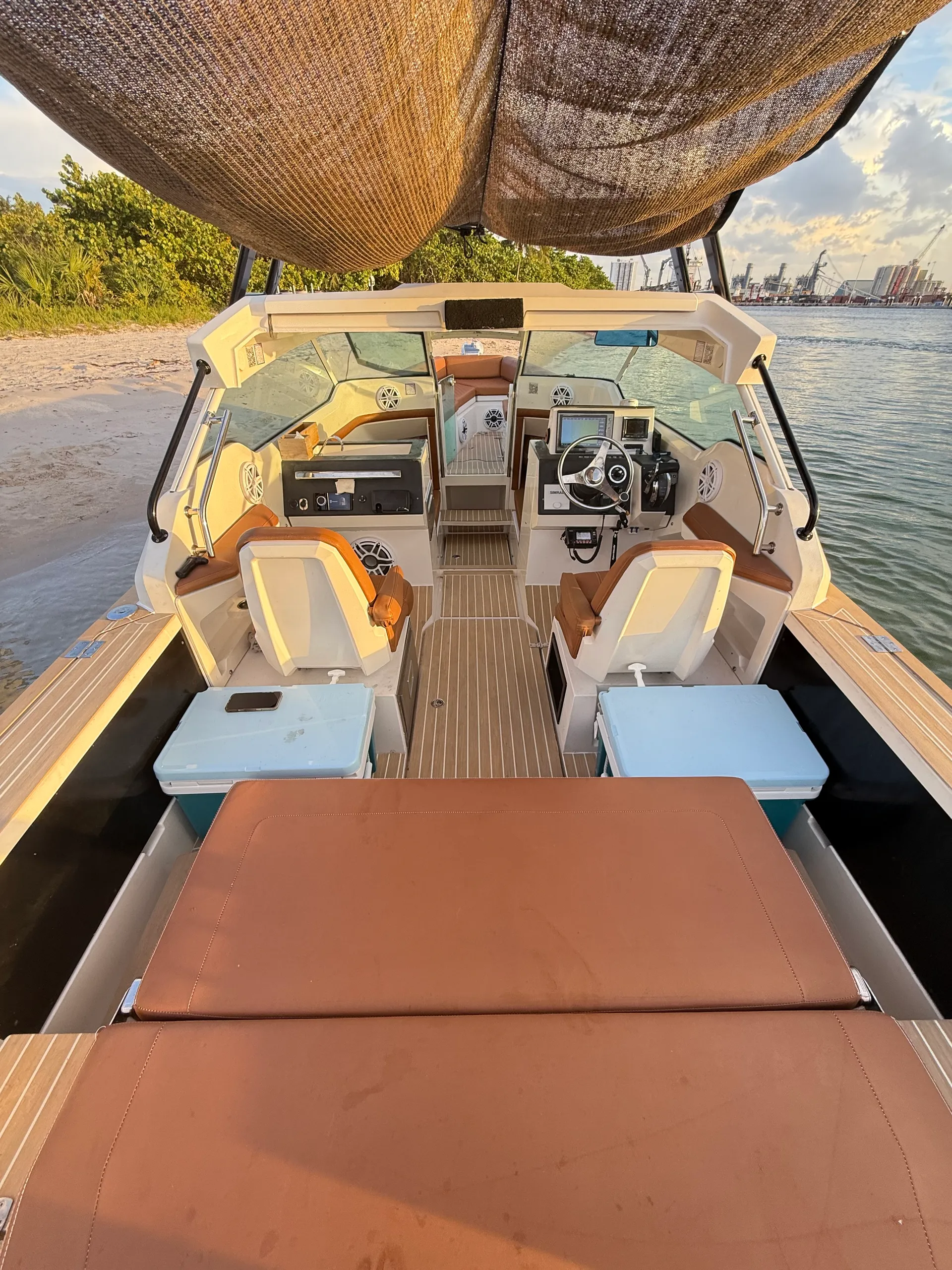 Palm Beach Luxury Day Boat Cruises