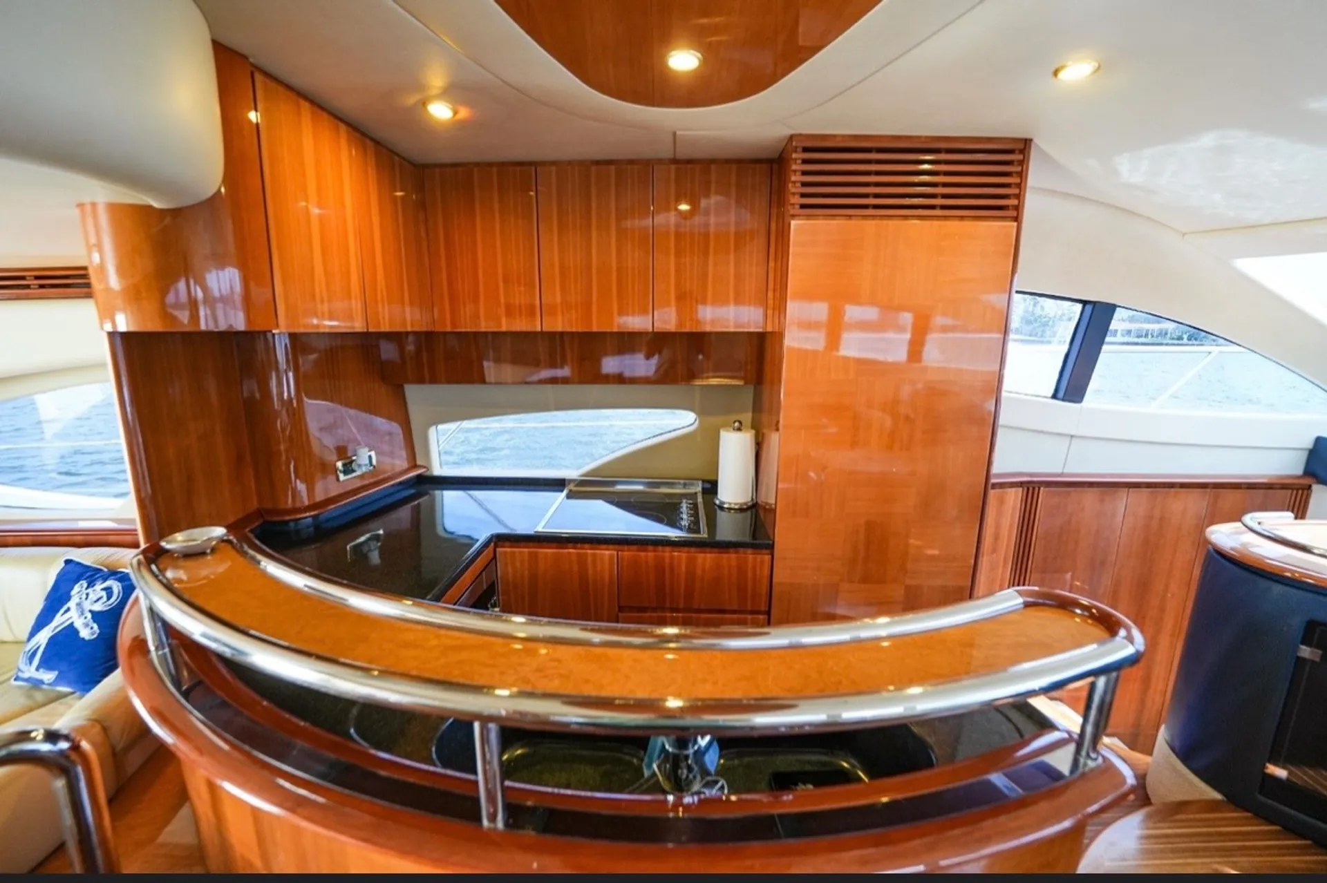 💥2 FREE JETSKI ! 💥Luxurious 70ft Azimut Include Floating Island 💥