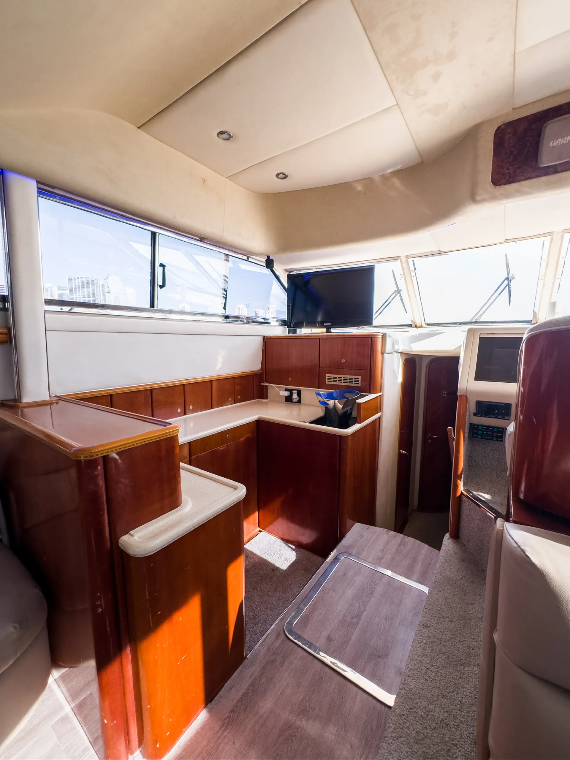 💥Luxury 55ft Sea Ray with 1 Jet Ski included in Miami.💥💯