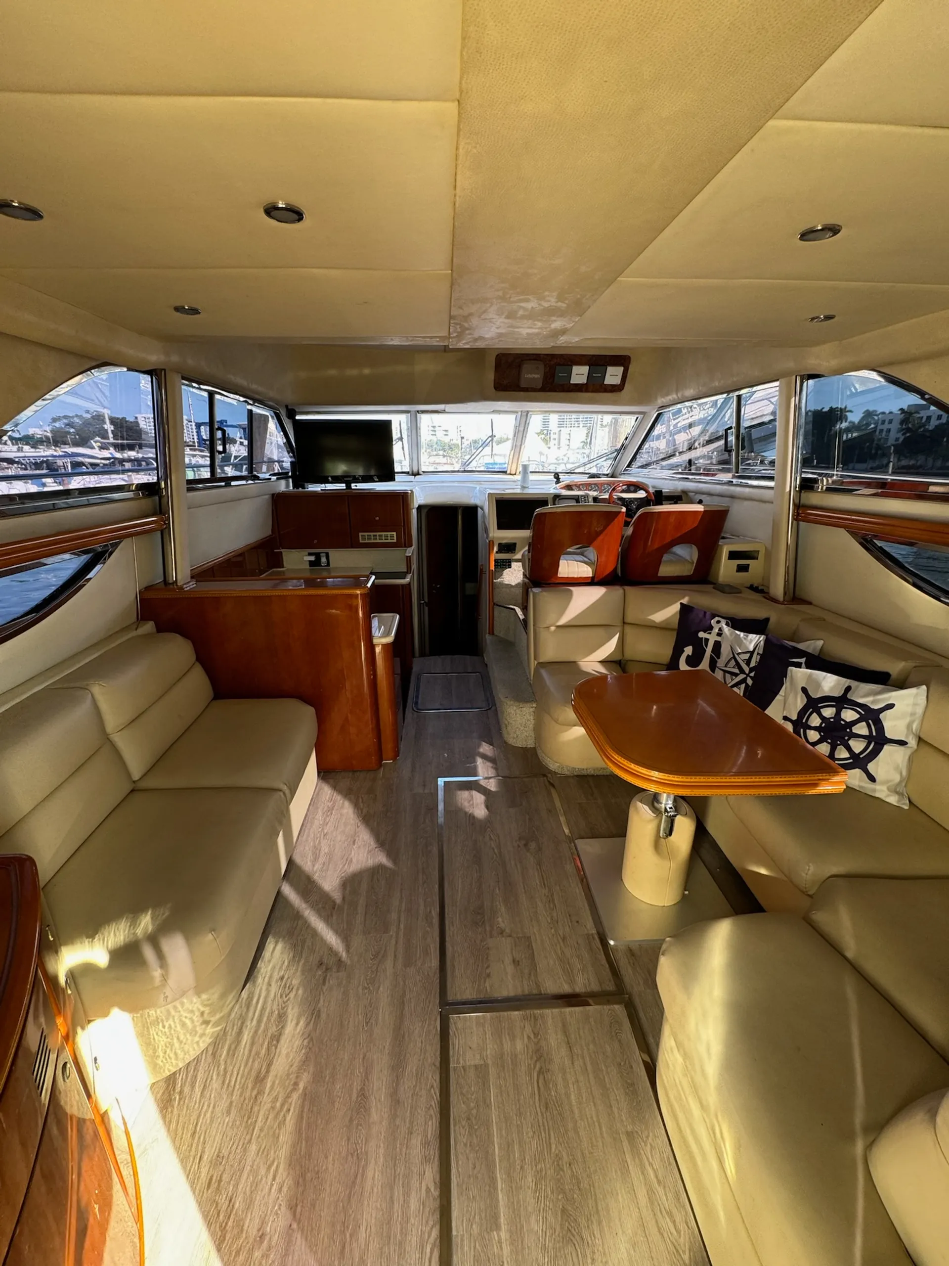 💥Luxury 55ft Sea Ray with 1 Jet Ski included in Miami.💥💯