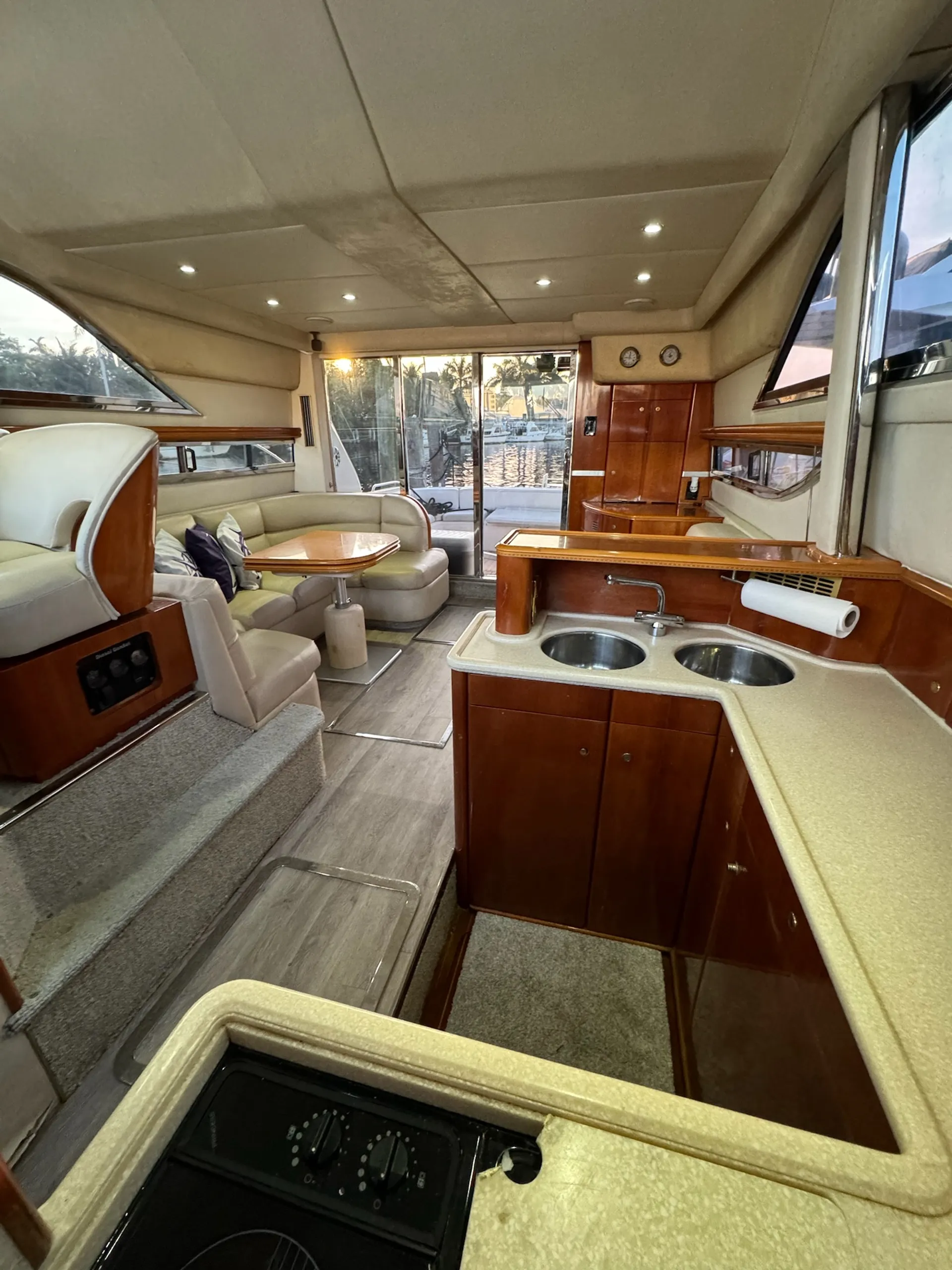 💥Luxury 55ft Sea Ray with 1 Jet Ski included in Miami.💥💯