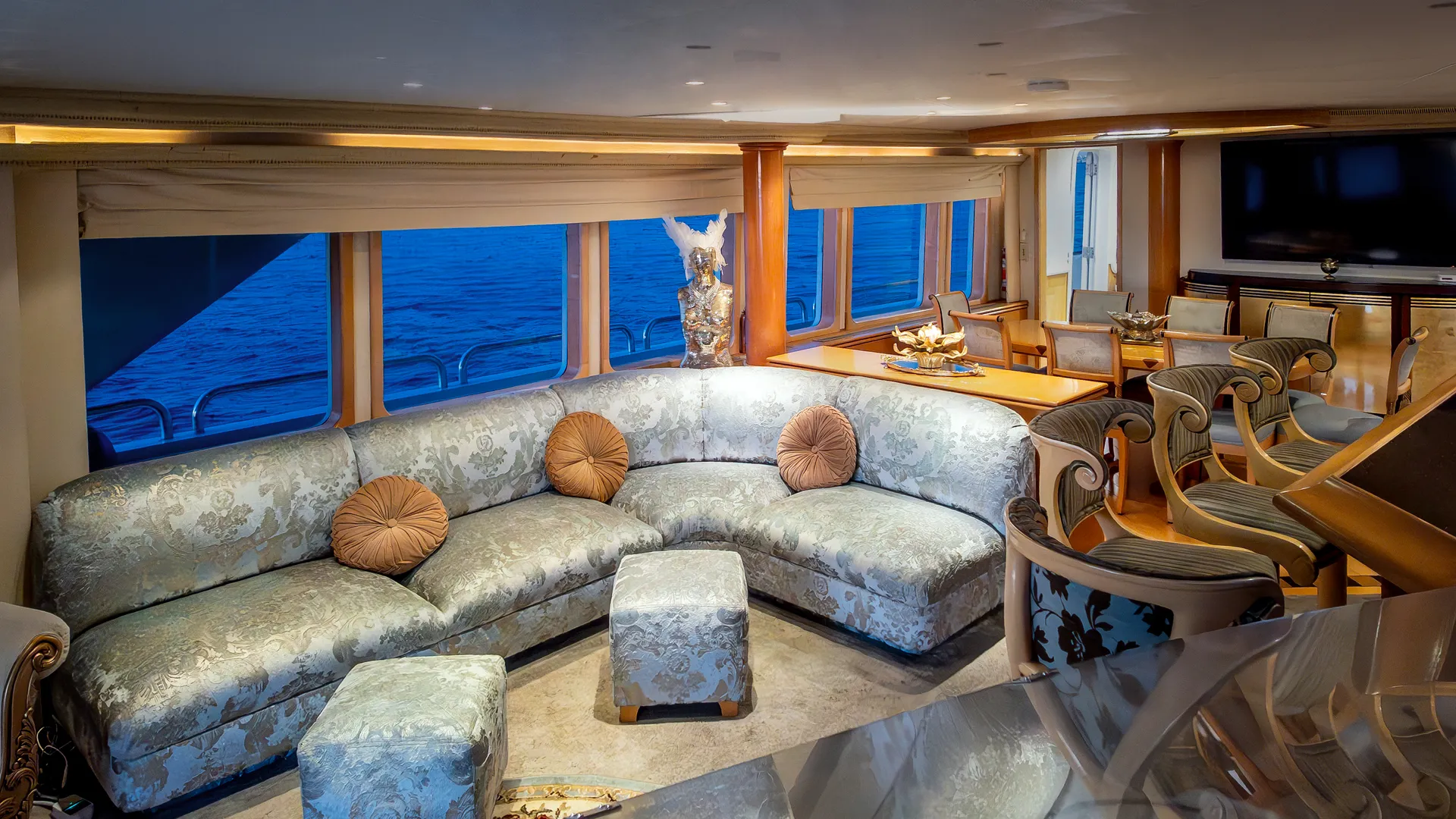 Custom Superyacht in Long Beach, CA — photo 4