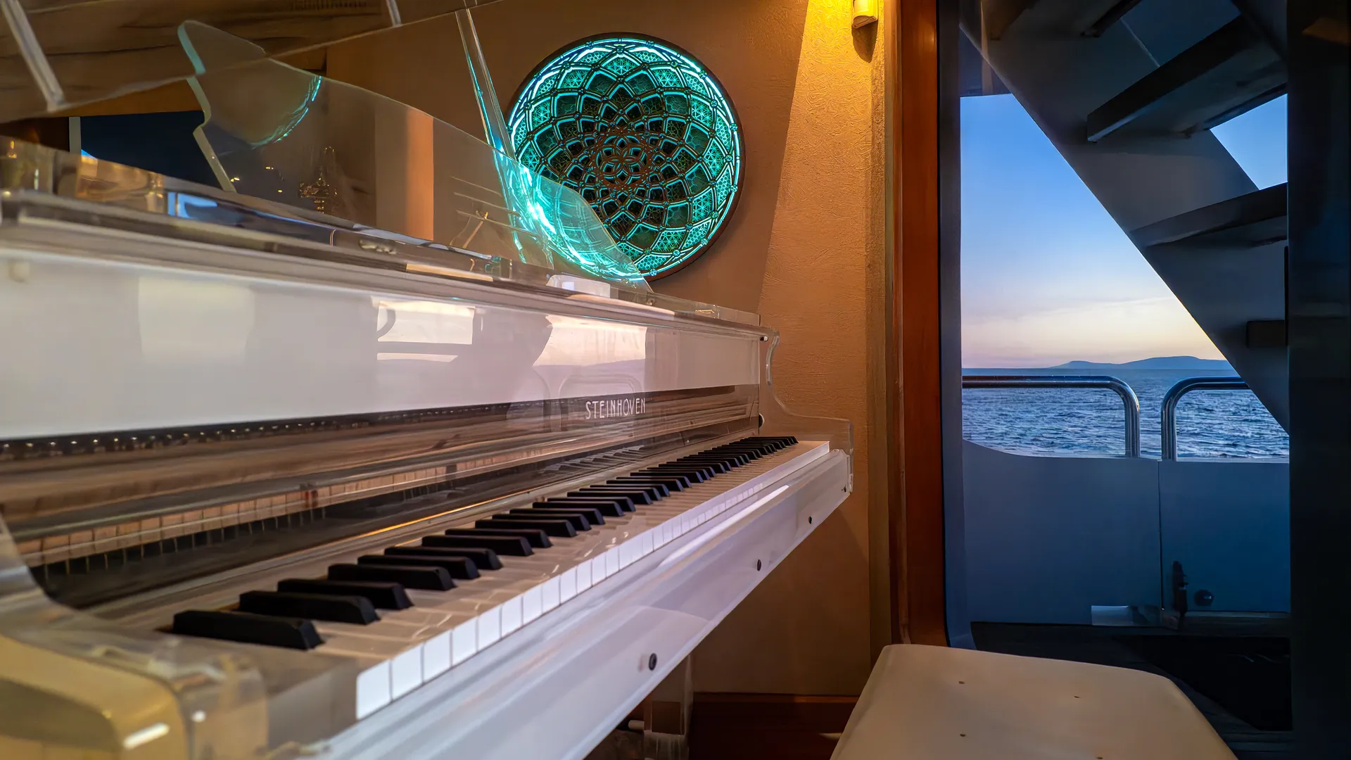 Custom Superyacht in Long Beach, CA — photo 5