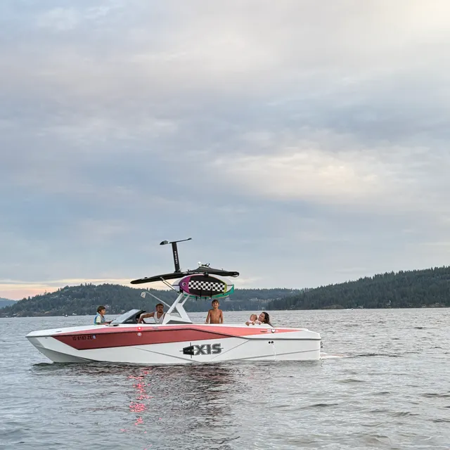 Rent a AXIS WAKE RESEARCH ski and wakeboard in Coeur d'Alene, ID near me