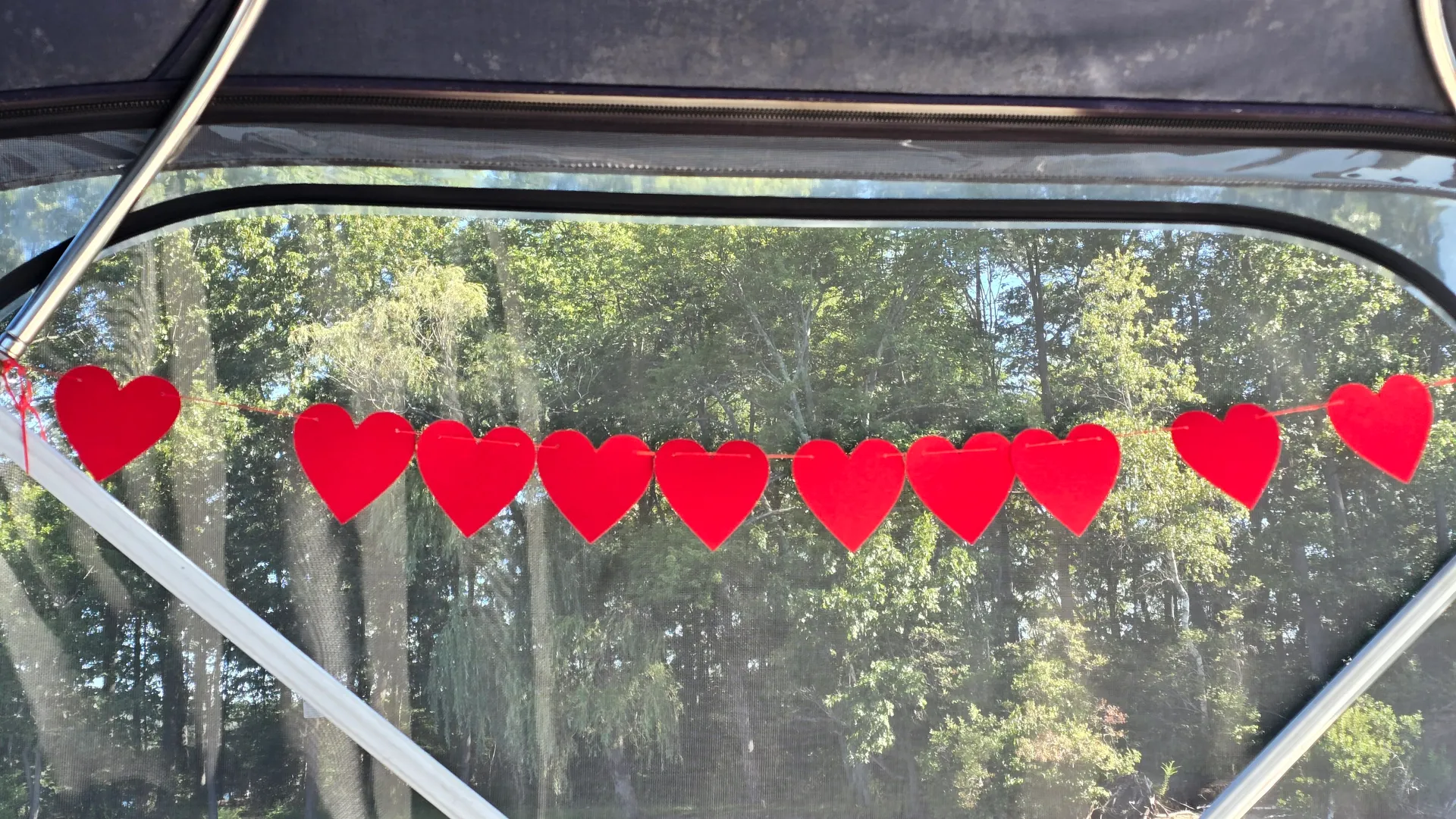 Where Summer Memories Are Made  - Beautiful, Clean 26 Foot Cruiser