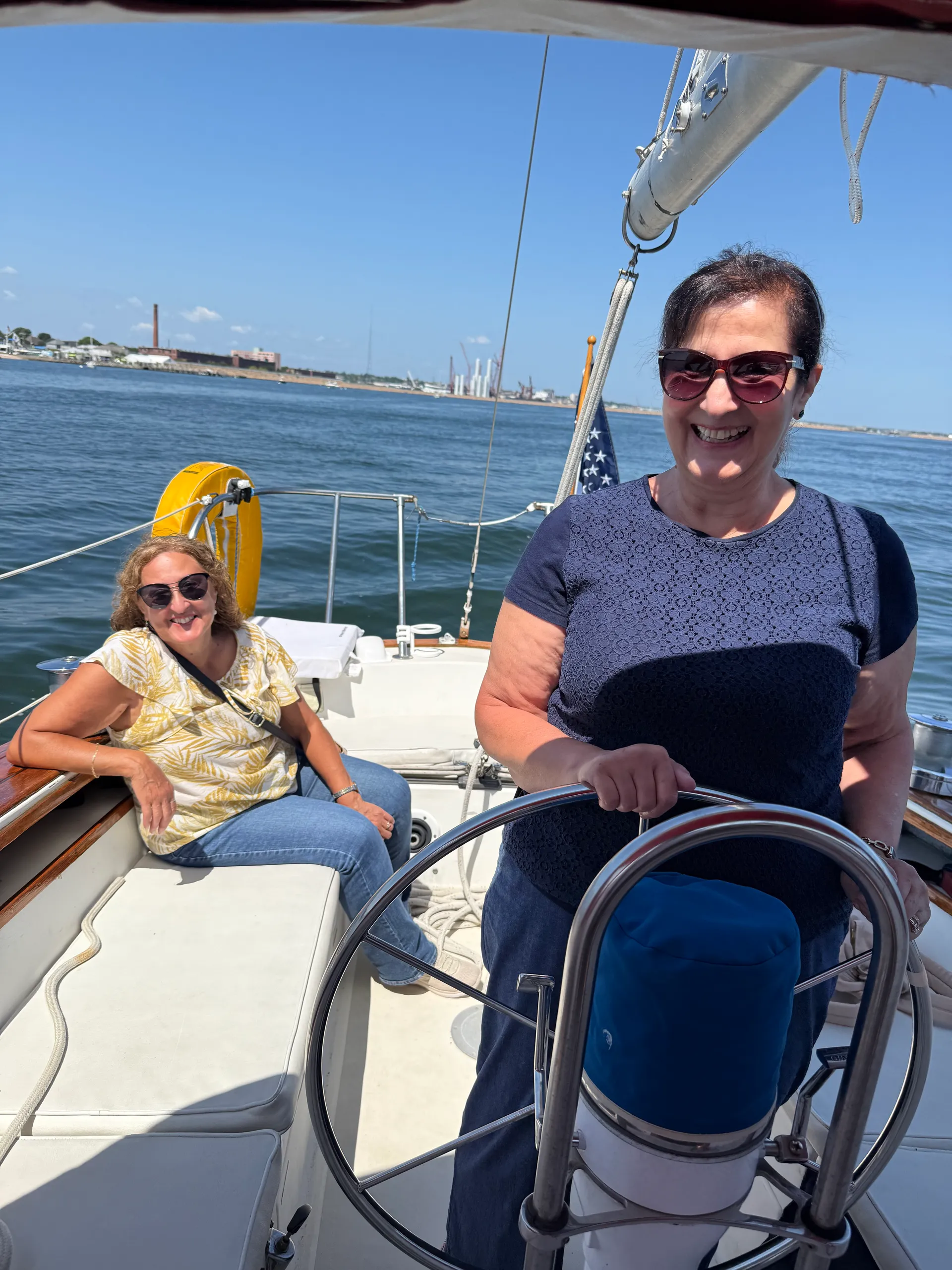 Spend the Day on Buzzards Bay / Pearson 35 Omoo