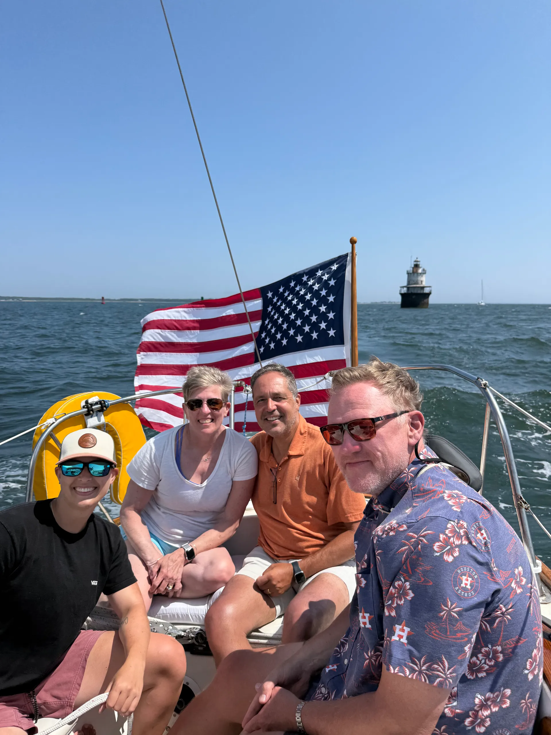 Spend the Day on Buzzards Bay / Pearson 35 Omoo