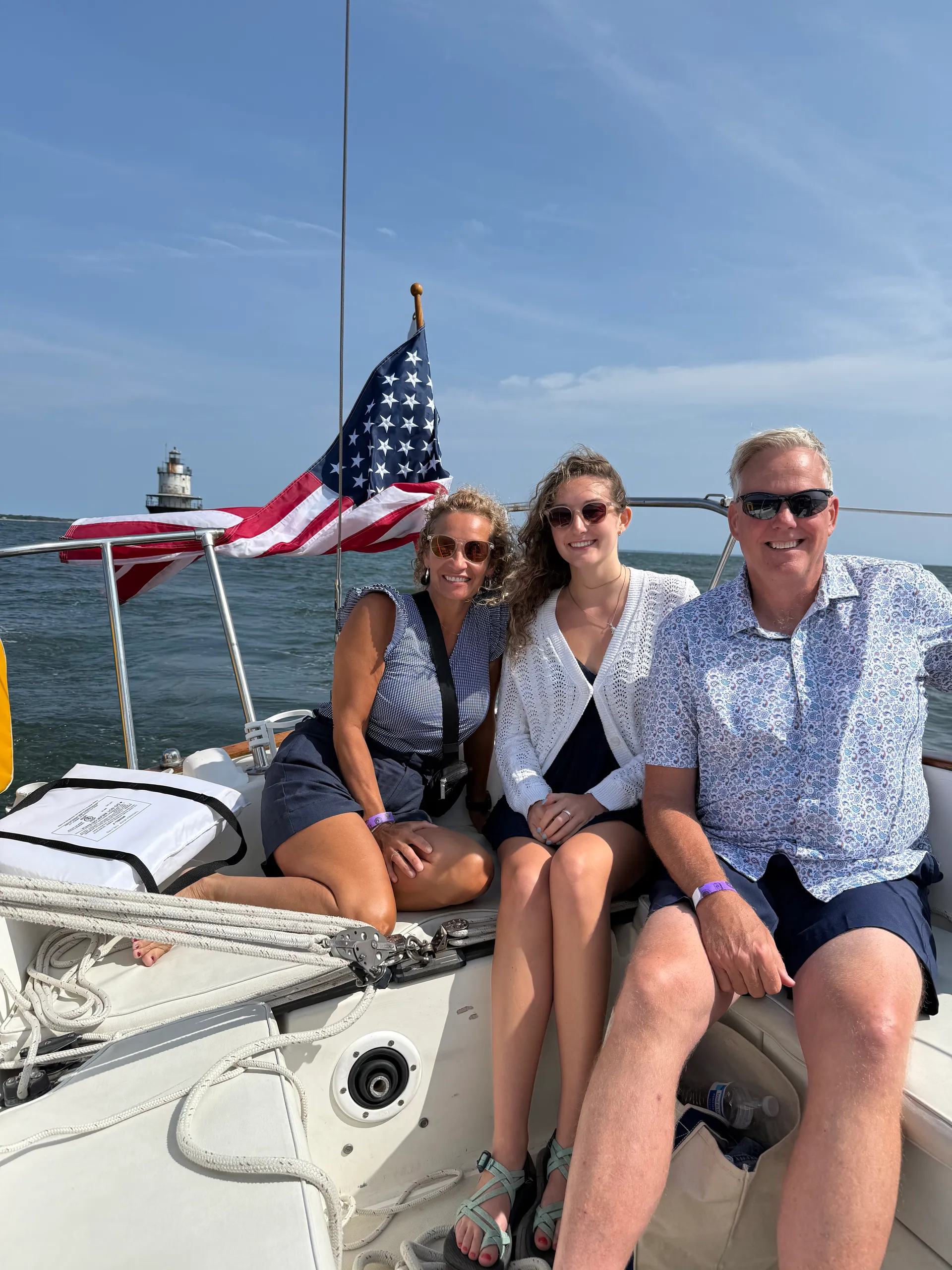 Spend the Day on Buzzards Bay / Pearson 35 Omoo