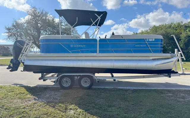 Rent a GODFREY MARINE pontoon in Riverview, FL near me