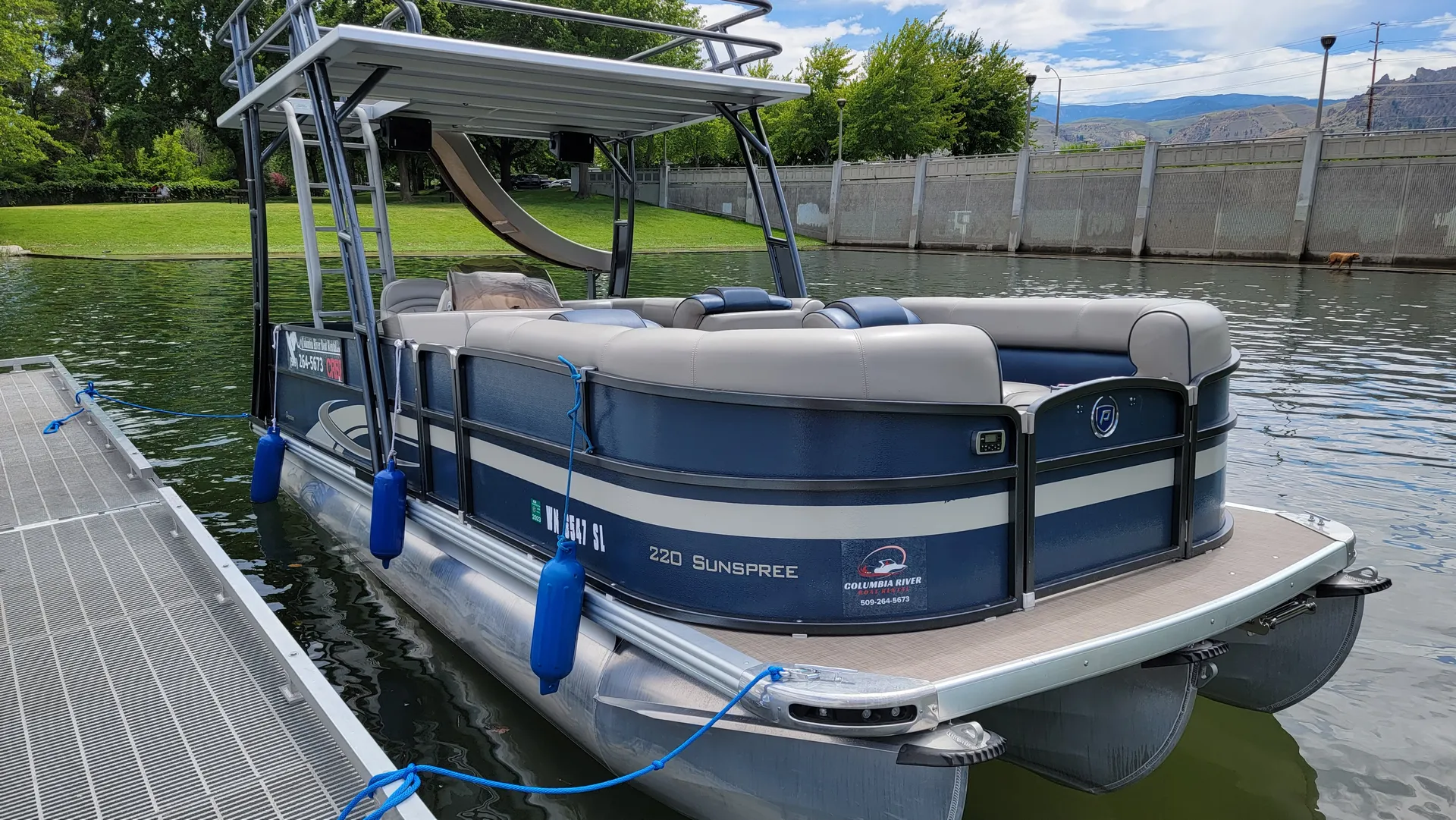 PREMIER MARINE 220 SUNSPREE in East Wenatchee, WA — photo 2