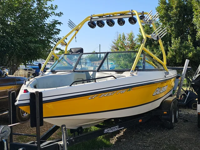 Rent a Calabria Genuine Ski Boats ski and wakeboard in Rio Linda, CA near me