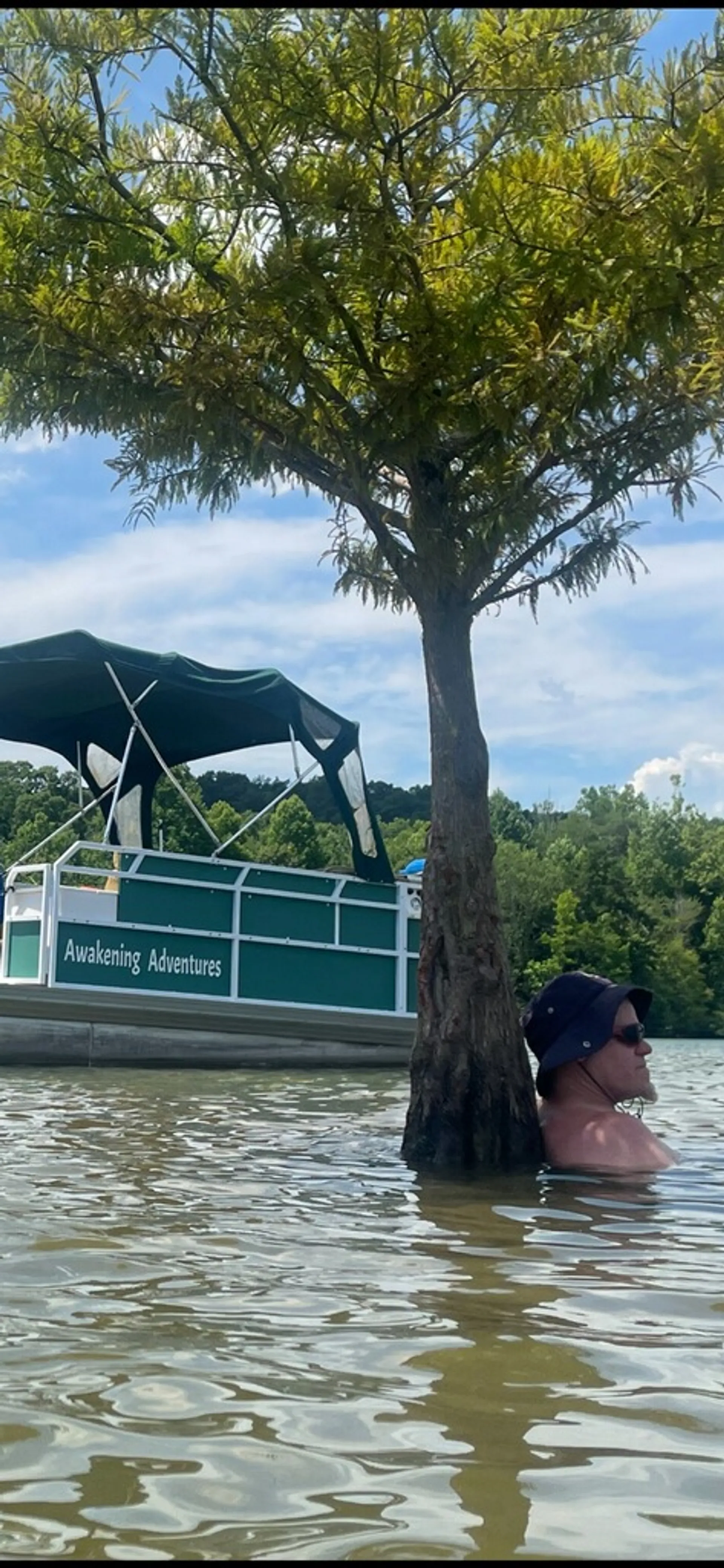 Watts Bar Lake guided Pontoon Boat Rental Island Sunset Excursions