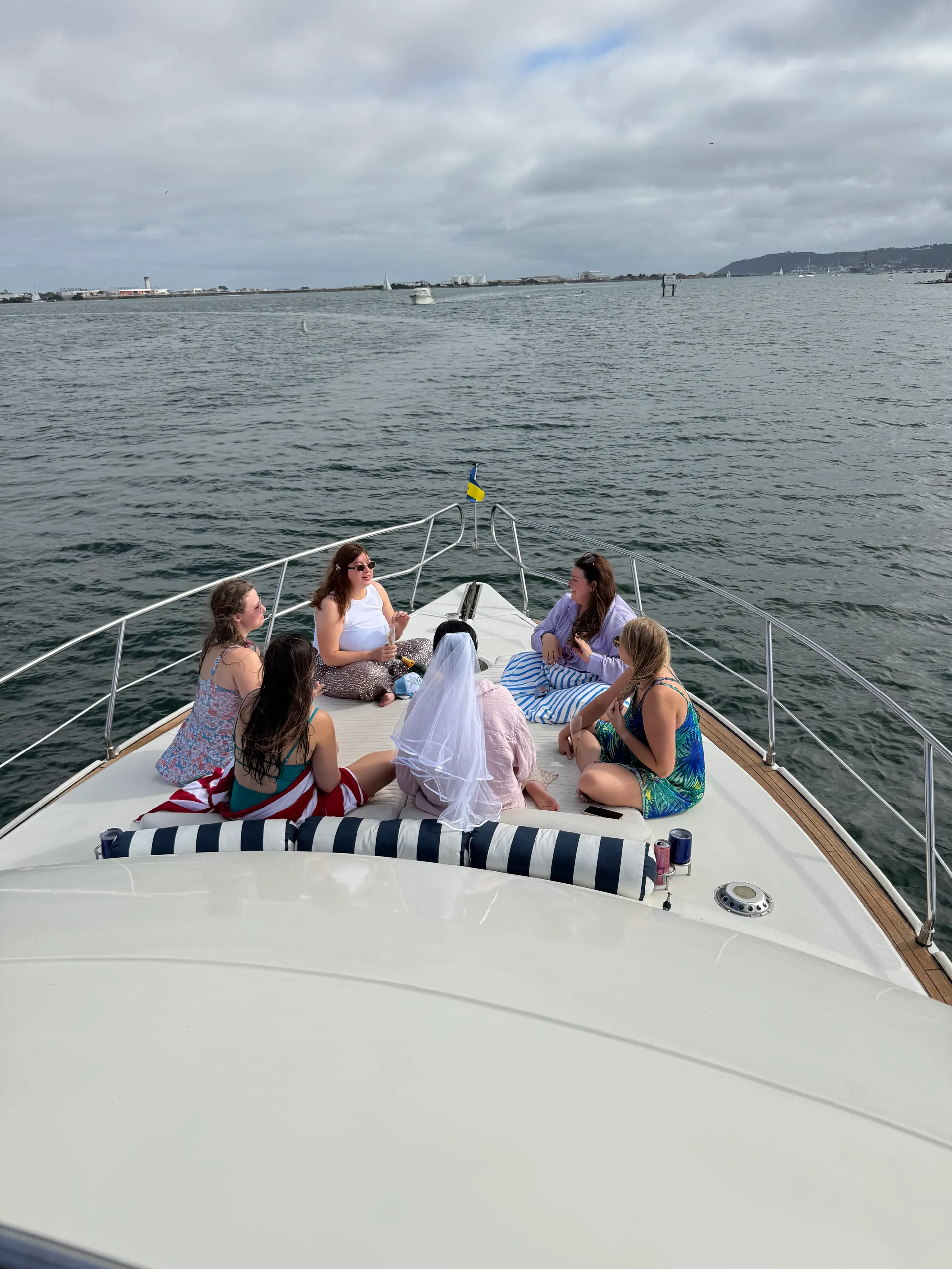 44' Express Cruiser Motor Yacht, specialized in making memories!!