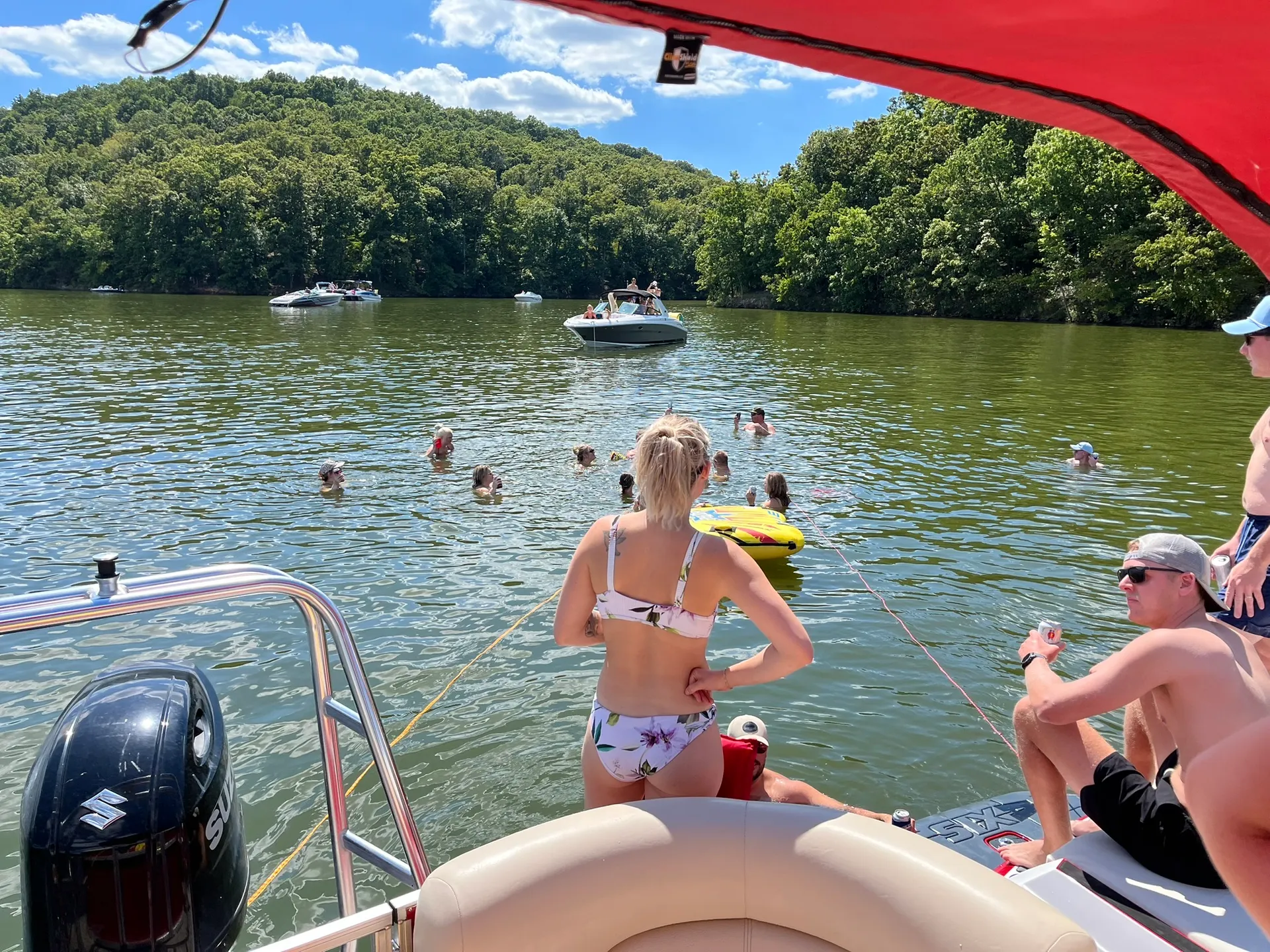 ***Captained 27ft Tritoon*** “Hydrotherapy”