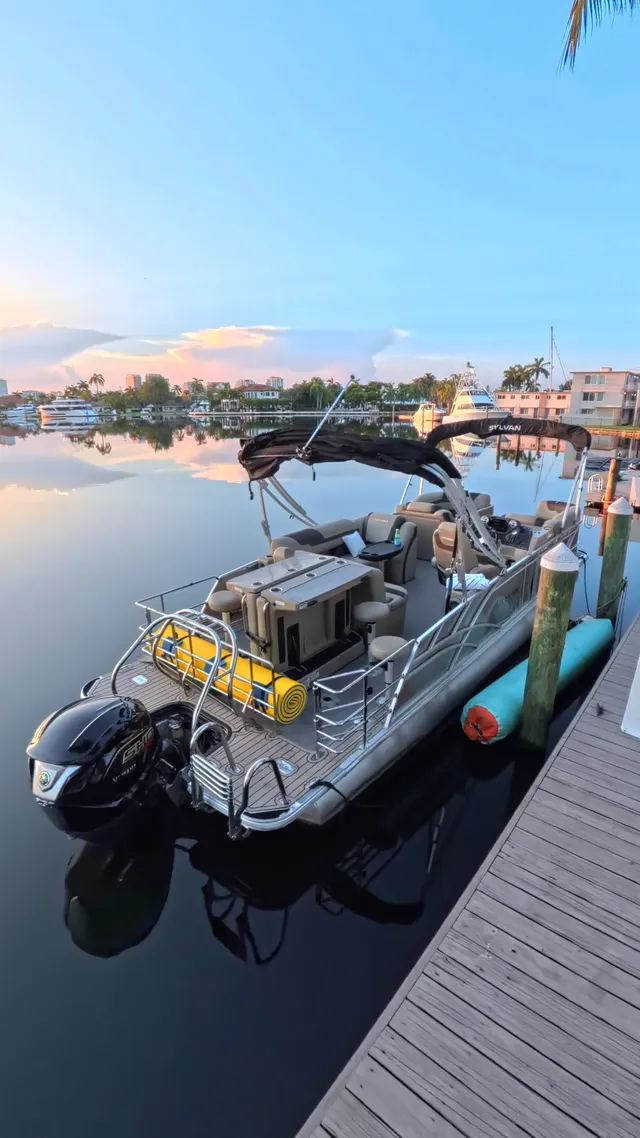 Rent a SYLVAN MARINE pontoon in Fort Lauderdale, FL near me