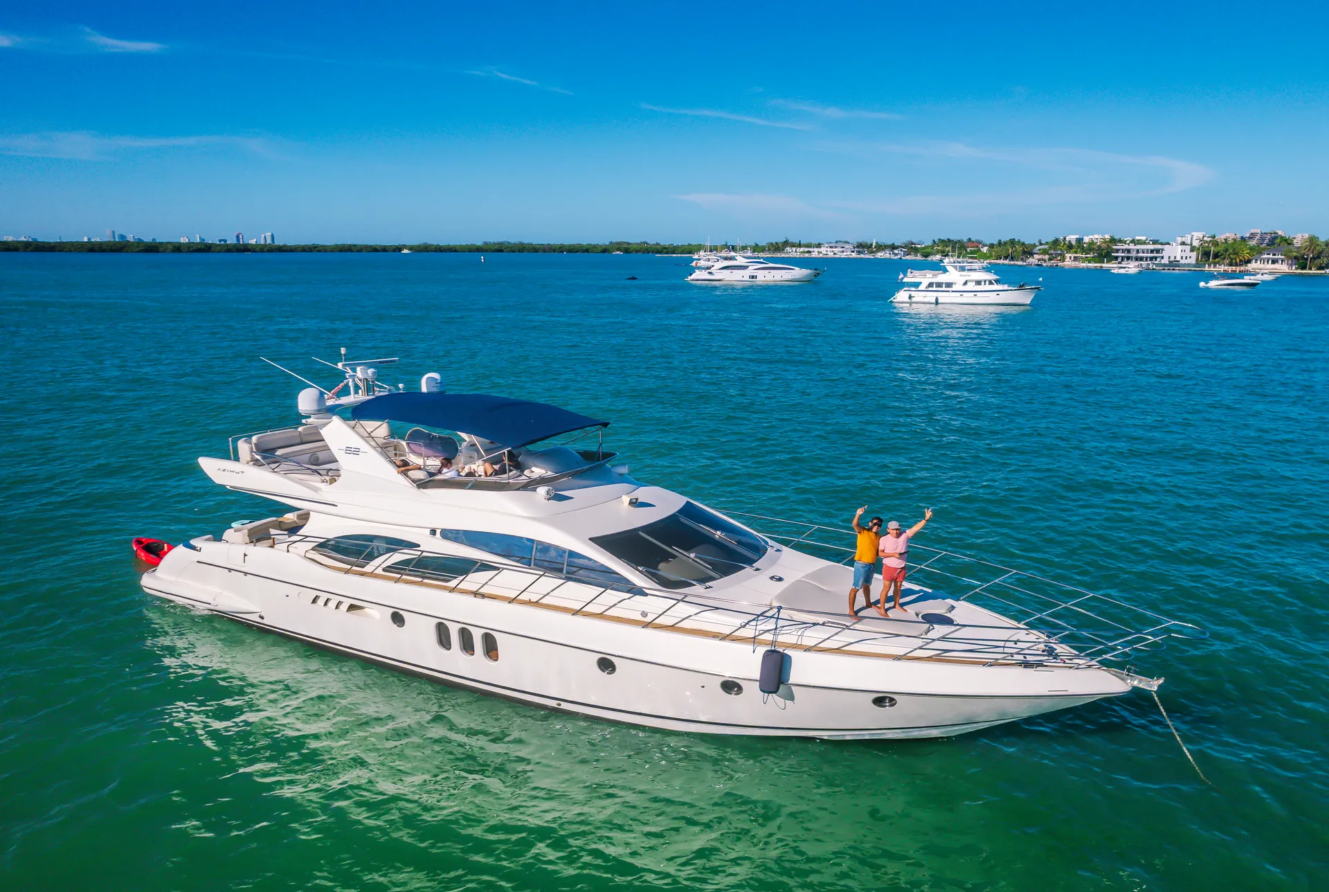 Luxury Azimut 62' Yacht