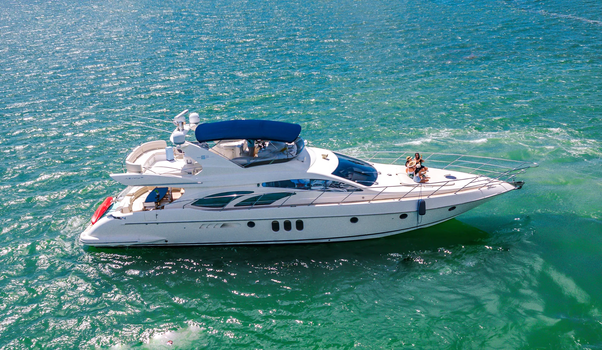 Luxury Azimut 62' Yacht