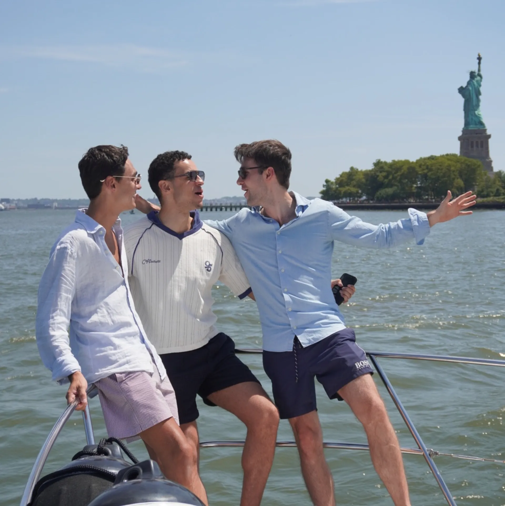 NYC’s BEST 50ft LUXURY MERIDIAN YACHT!!! WITH SEAKEEPER STABILIZER 
