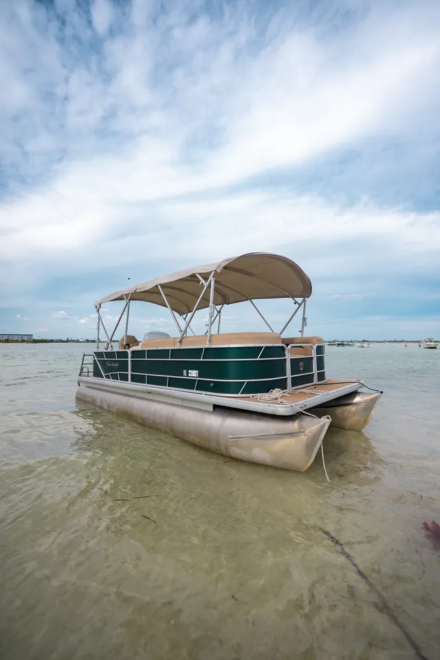 Rent a GODFREY MARINE pontoon in Palm Harbor, FL near me