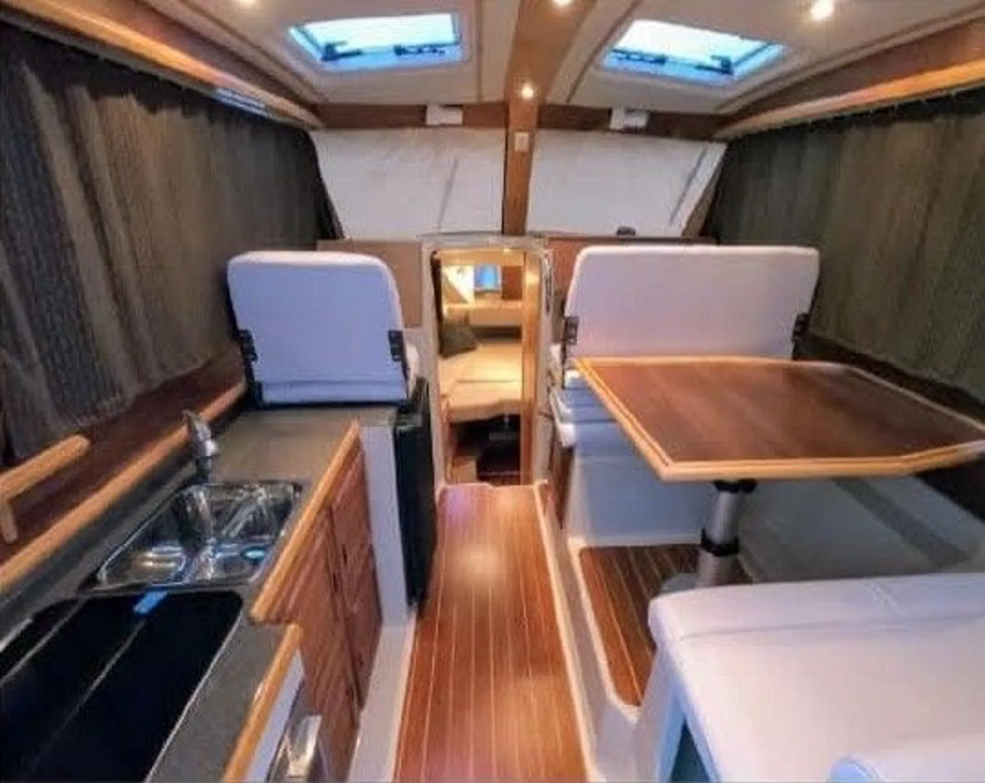 Cutwater C-28 Luxury Edition