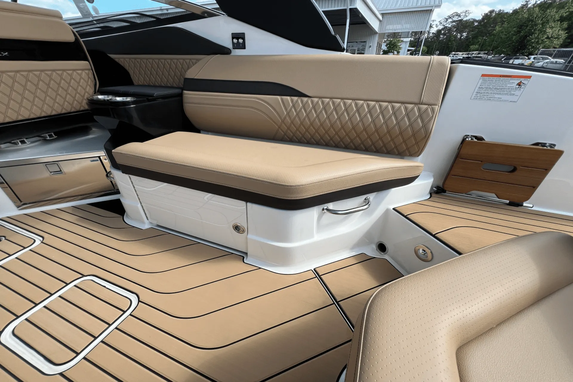 2025 Luxury 31Ft Sea Ray SLX 280 OB