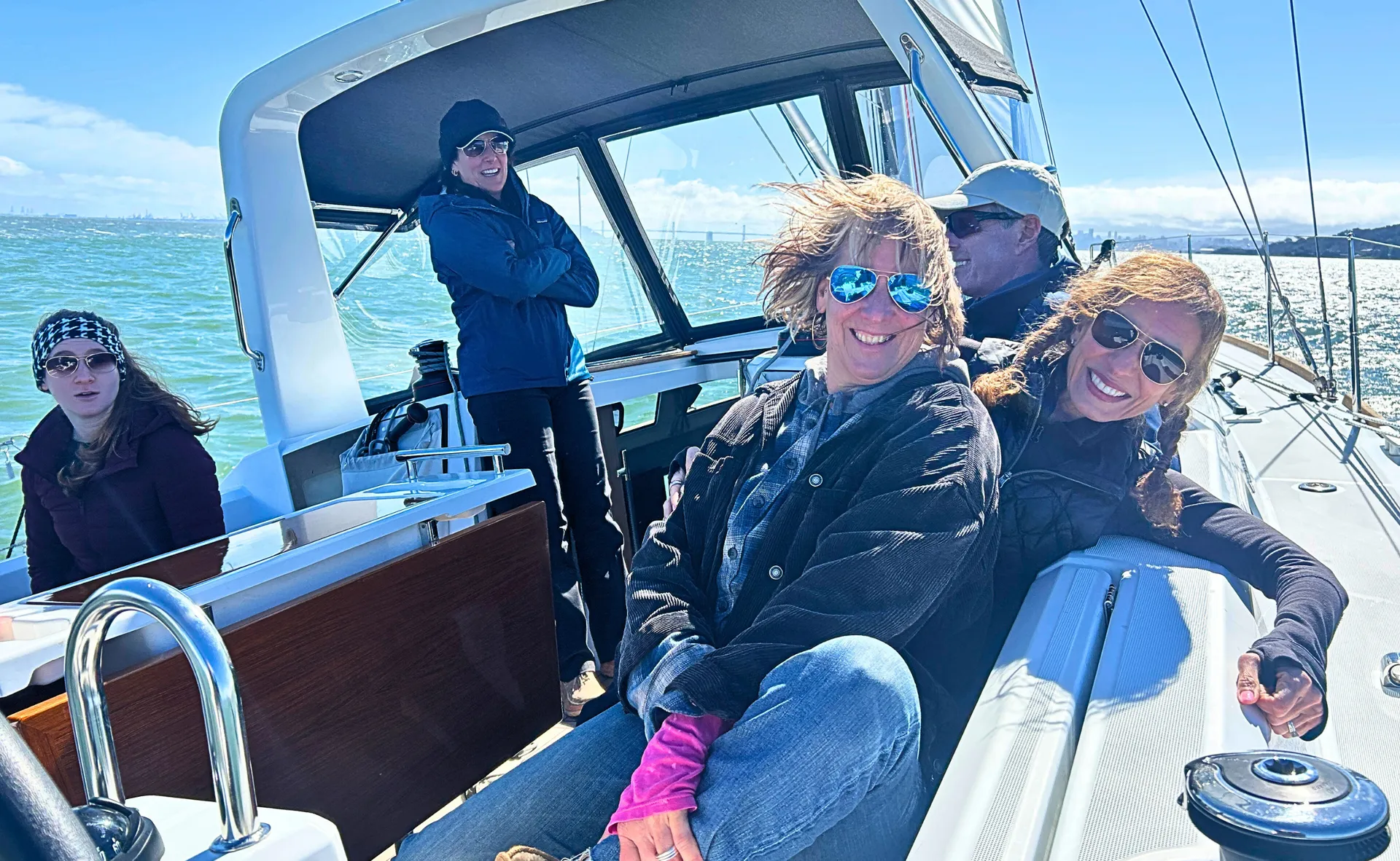 40' Luxury Cruising Sailboat – Private Charters for 8 Guests