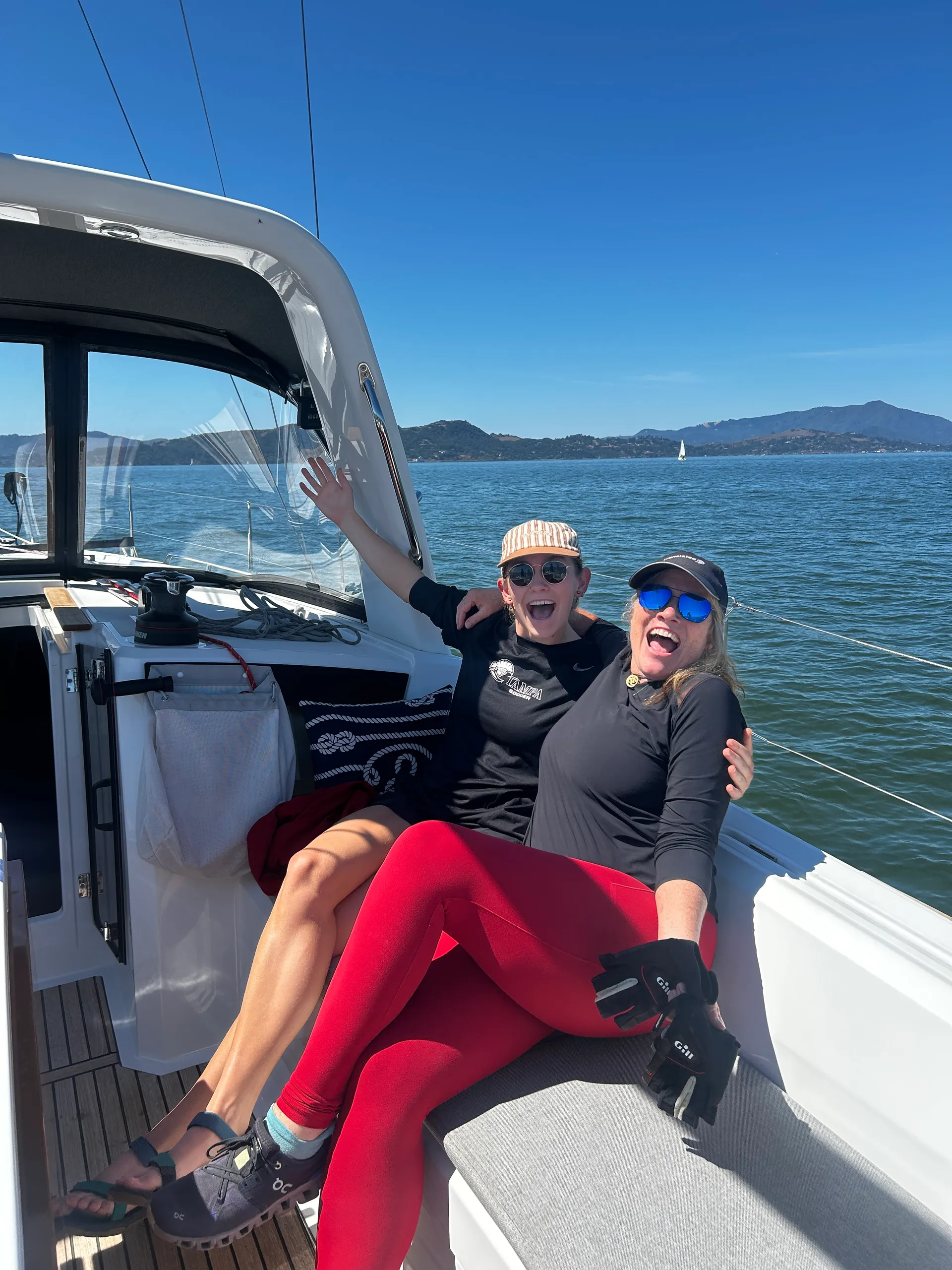 40' Luxury Cruising Sailboat – Private Charters for 8 Guests