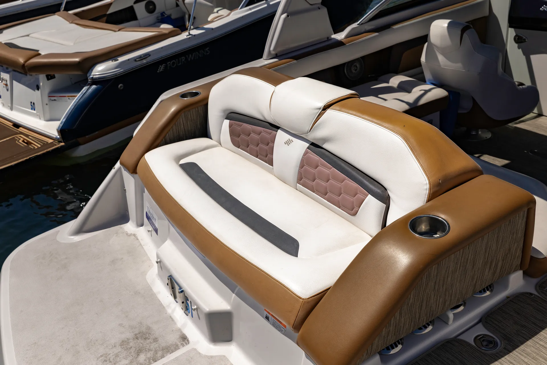 Four Winns Boats HD 220 in South Lake Tahoe, CA — photo 10