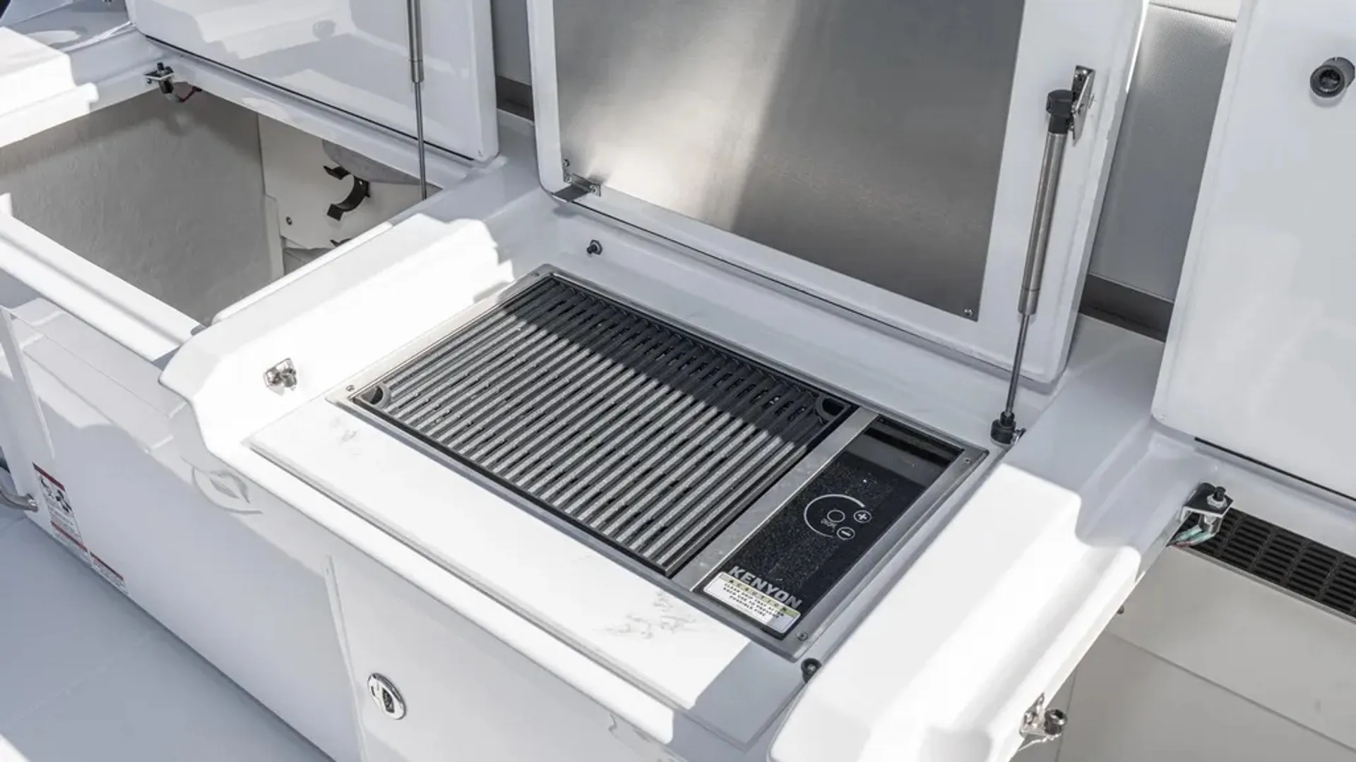 "Cape Venture": The 42 Cantius