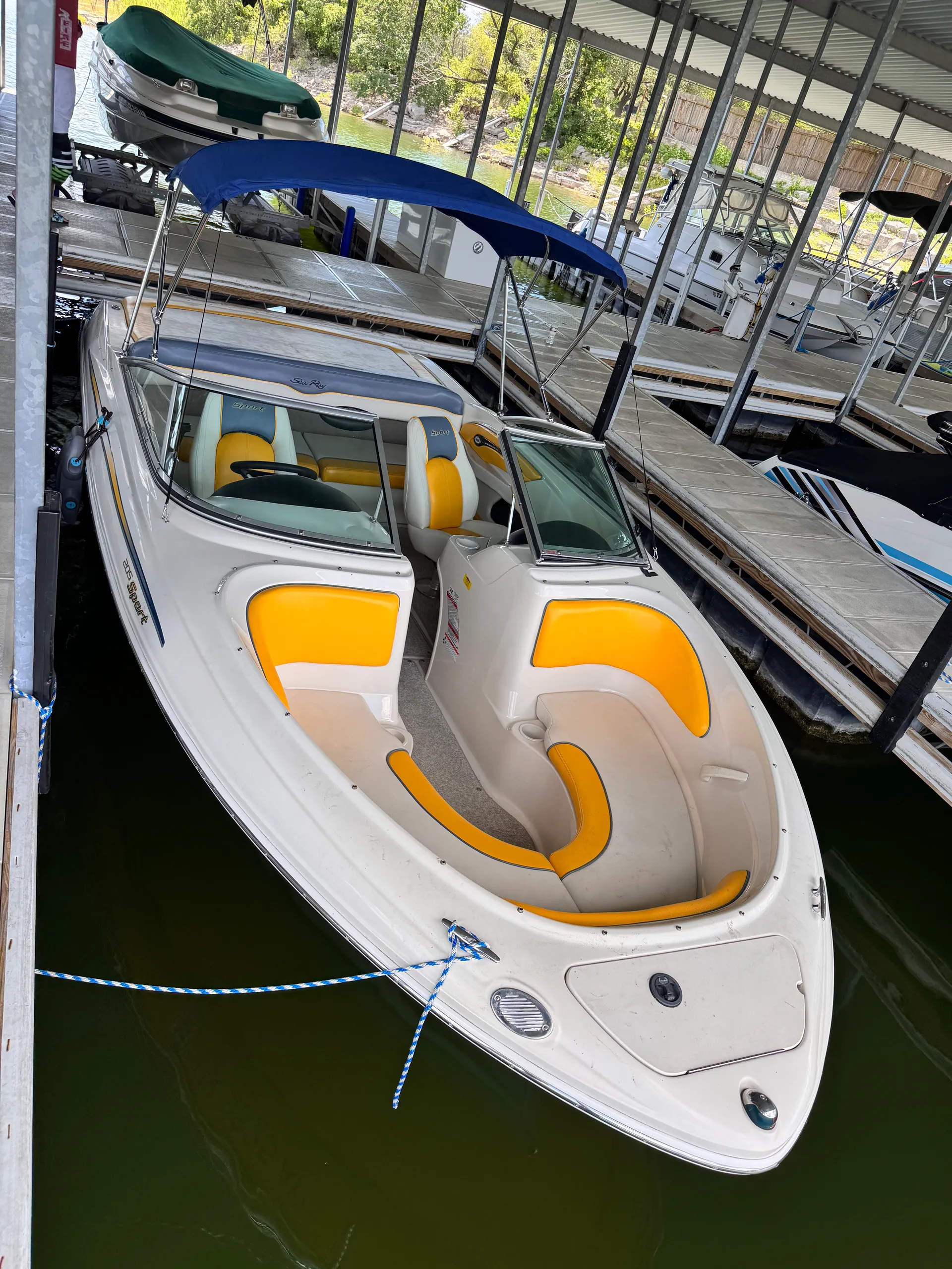 SEA RAY BOATS 205 SPORT BR  in Leander, TX — photo 4
