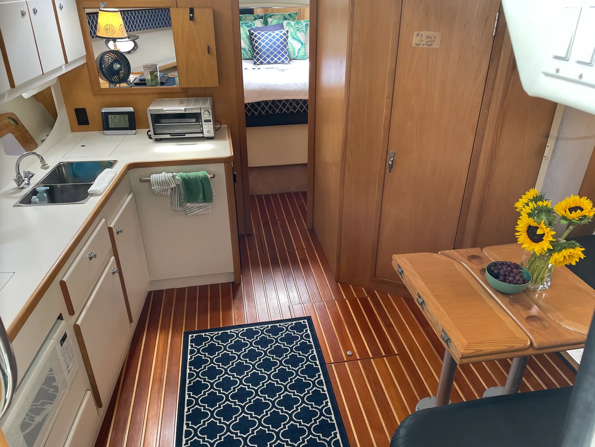 TIARA YACHTS 3500 EXPRESS (CAT.) in Redondo Beach, CA — photo 5