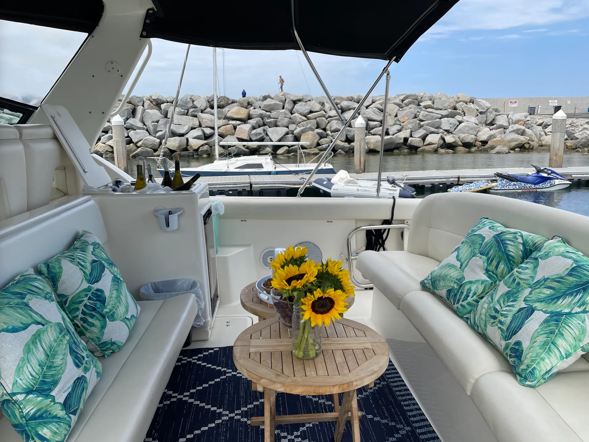 TIARA YACHTS 3500 EXPRESS (CAT.) in Redondo Beach, CA — photo 6