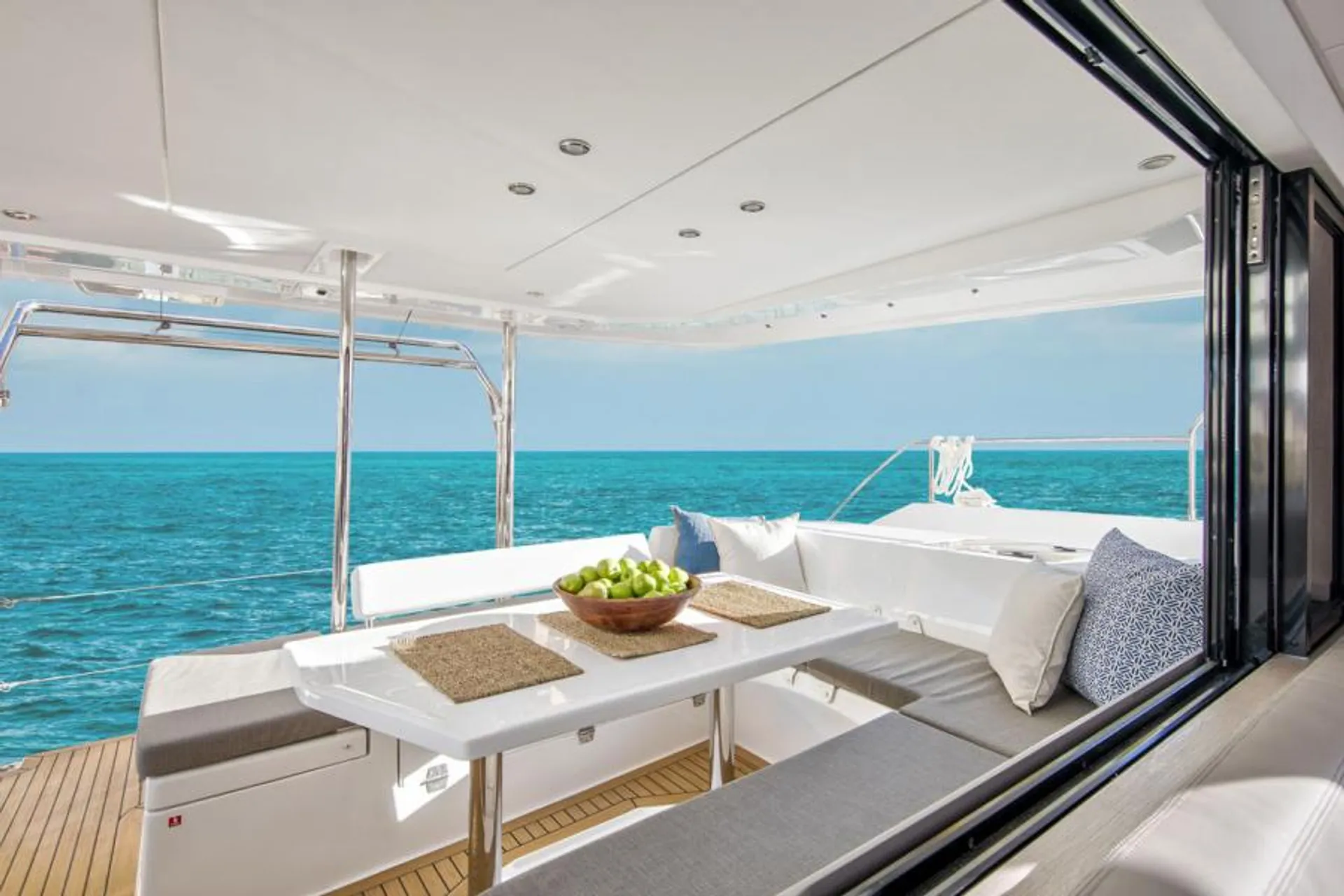 Leopard 43 Power Catamaran in Miami Beach, FL — photo 3