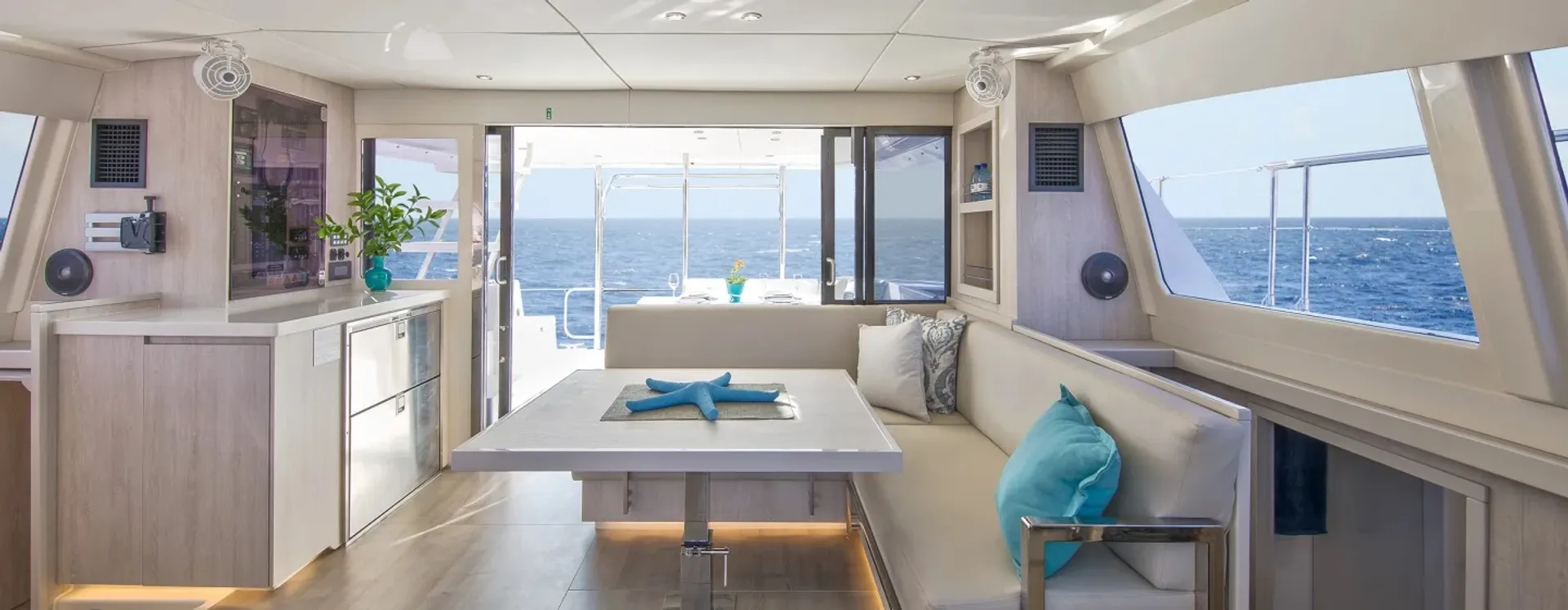 Leopard 43 Power Catamaran in Miami Beach, FL — photo 9