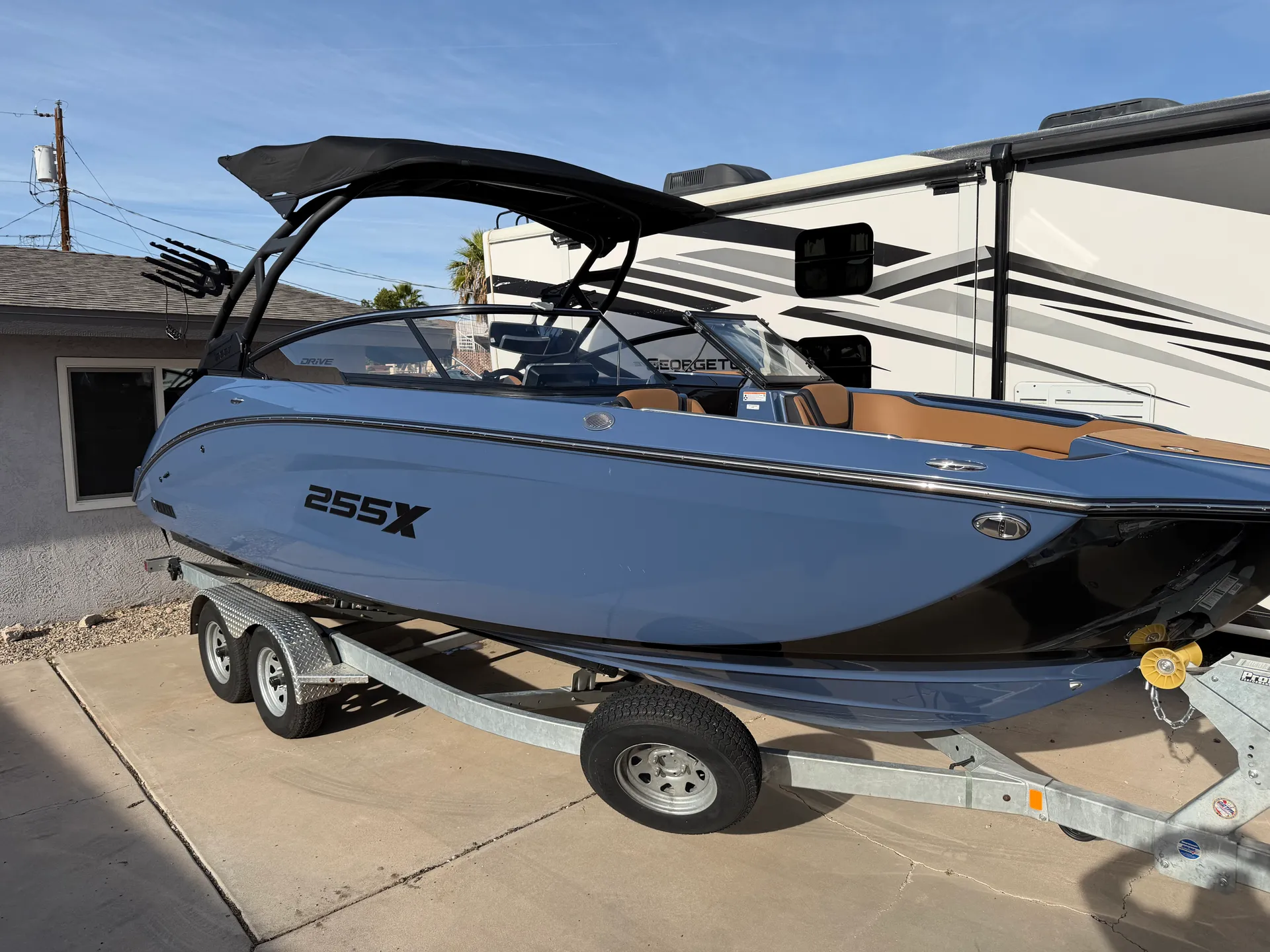 Wakeboard/Surf | ‘25 Yamaha 255XD – Captain Included