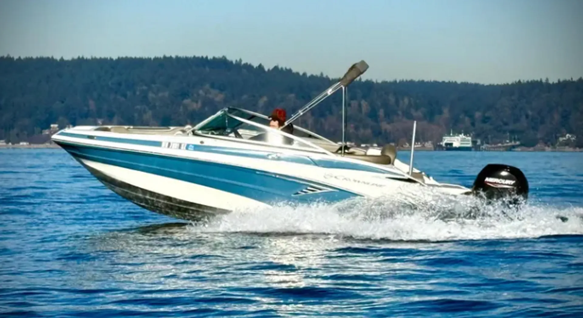 CROWNLINE BOATS E 235 XS in Hallandale Beach, FL — photo 4