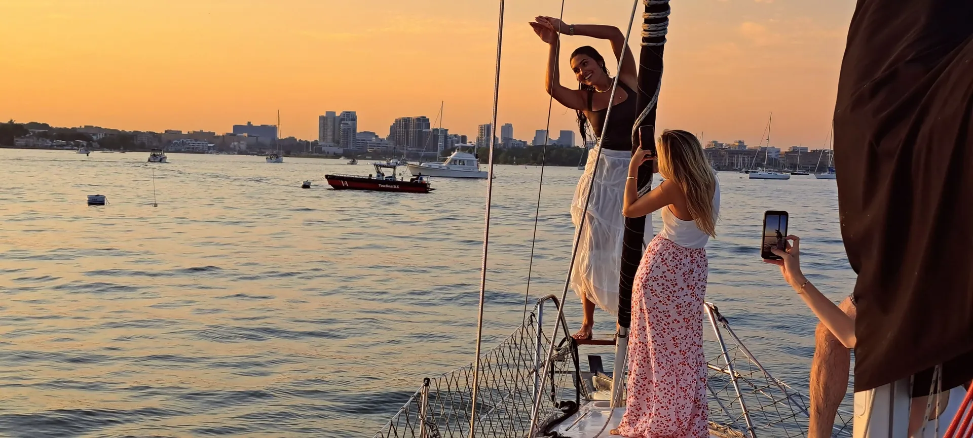 HUNTER LEGEND 35 SAILBOAT CRUISER MOTORSAILER