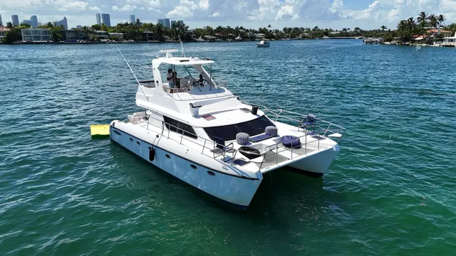 Rent a cruiser in Miami Beach, FL near me