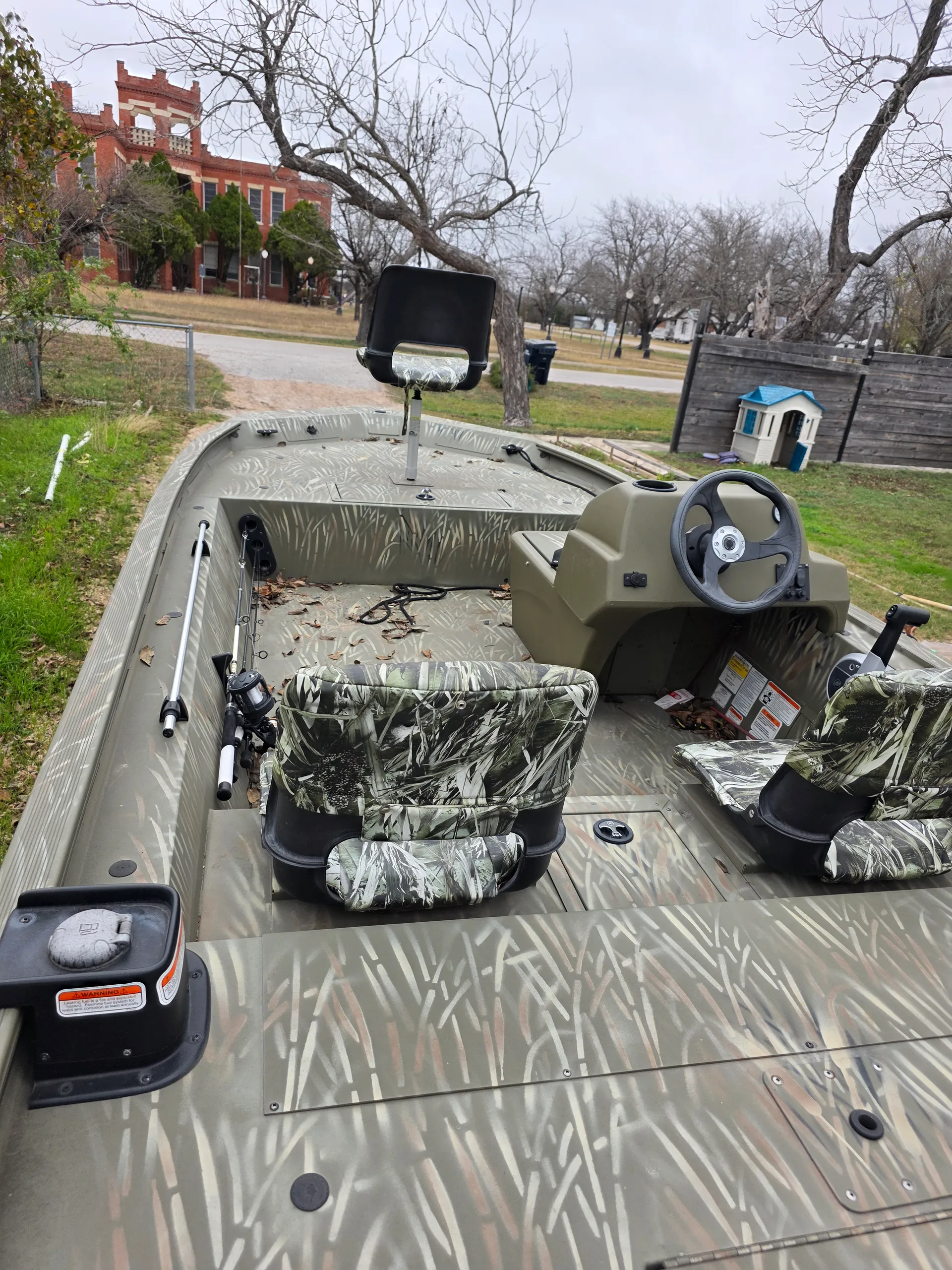 TRACKER BY TRACKER MARINE GRIZZLY 1754 SC in Bartlett, TX — photo 4